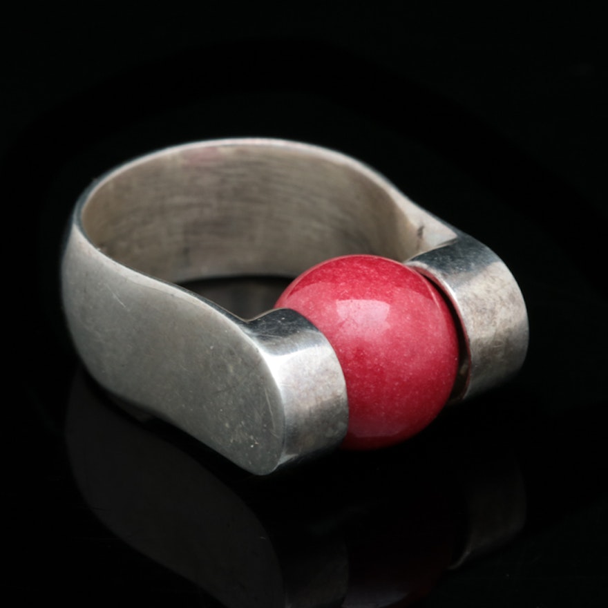 Sterling Silver and Dyed Quartzite Spinning Bead Ring