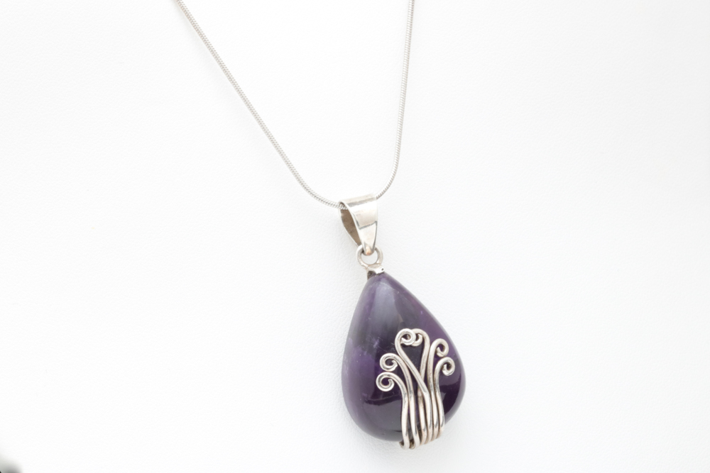 Sterling Silver and Amethyst Pendant with Chain