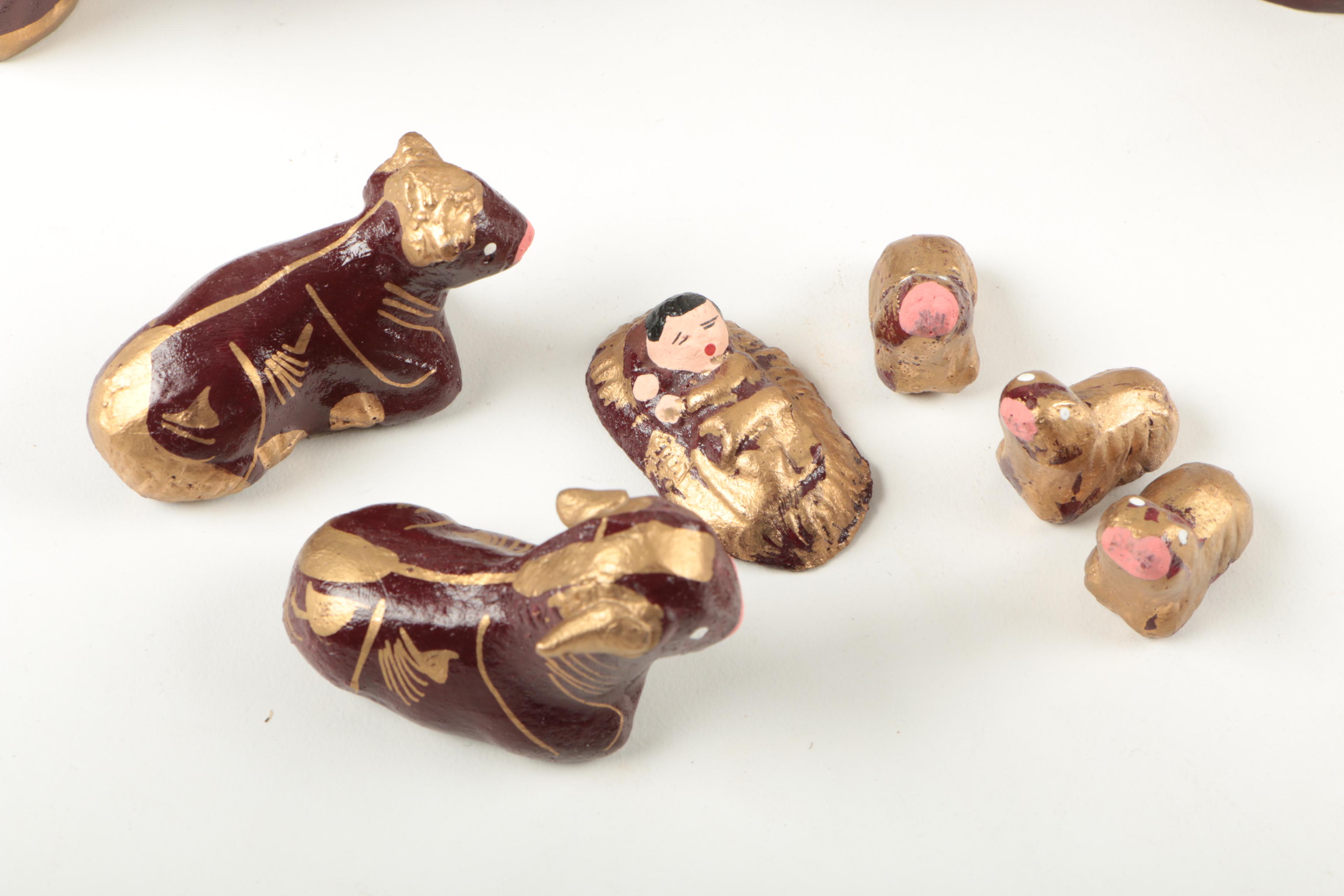 Royal Doulton "Christmas in Mexico" Plate with Mexican Nativity Figurines