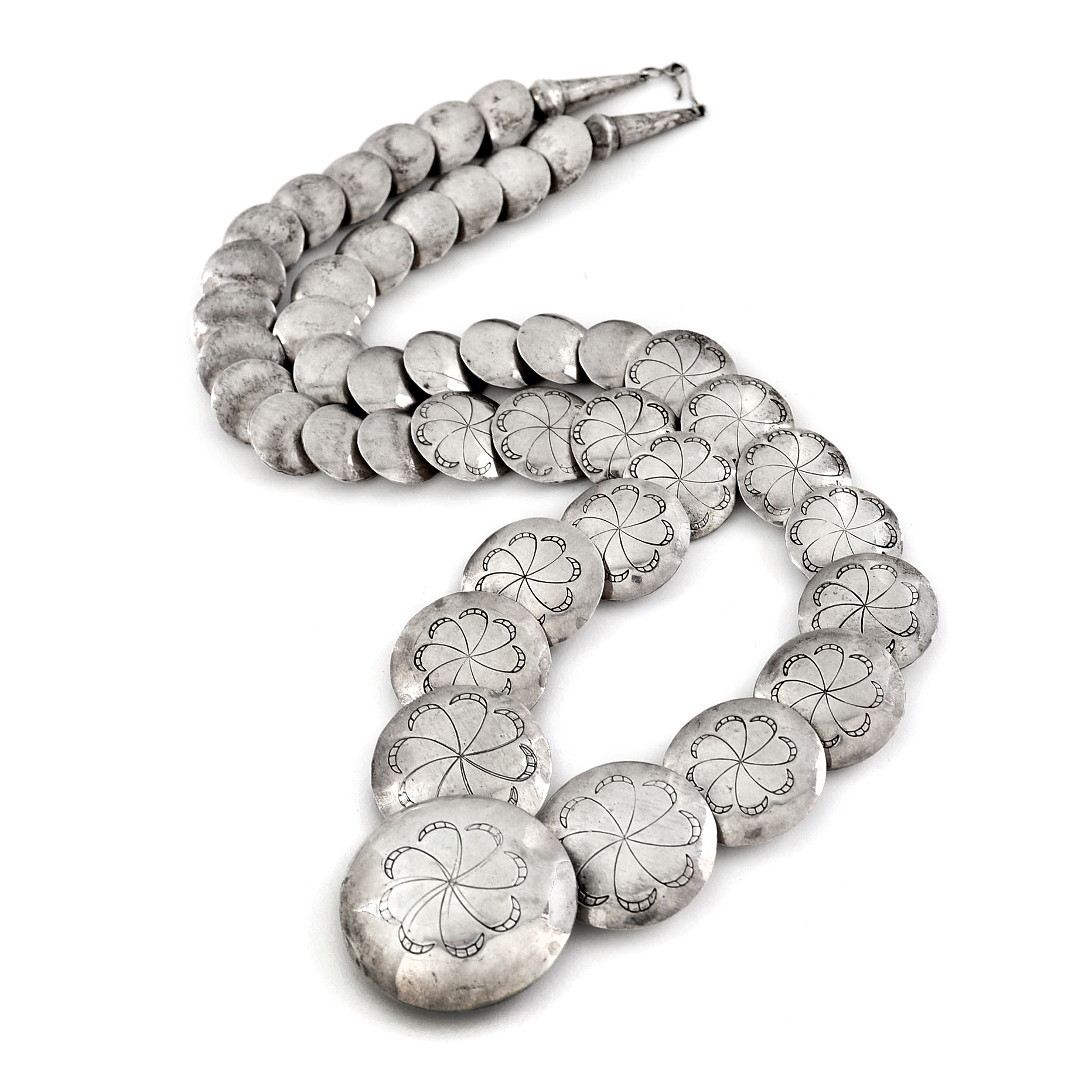 Vintage Southwestern Sterling Silver Overlapping Disc Necklace