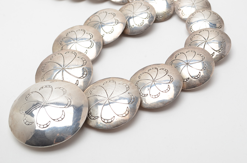 Vintage Southwestern Sterling Silver Overlapping Disc Necklace