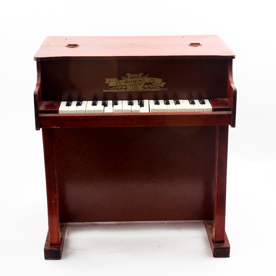 Toy Piano by Casspinet