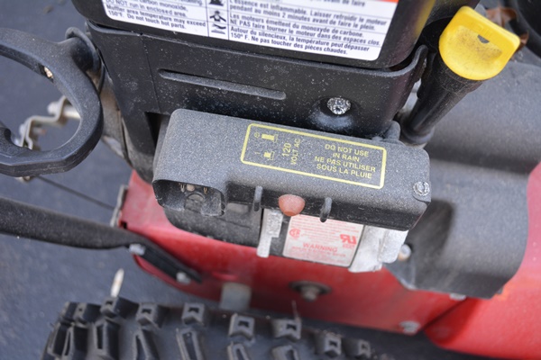 Craftsman 28" Snow Thrower