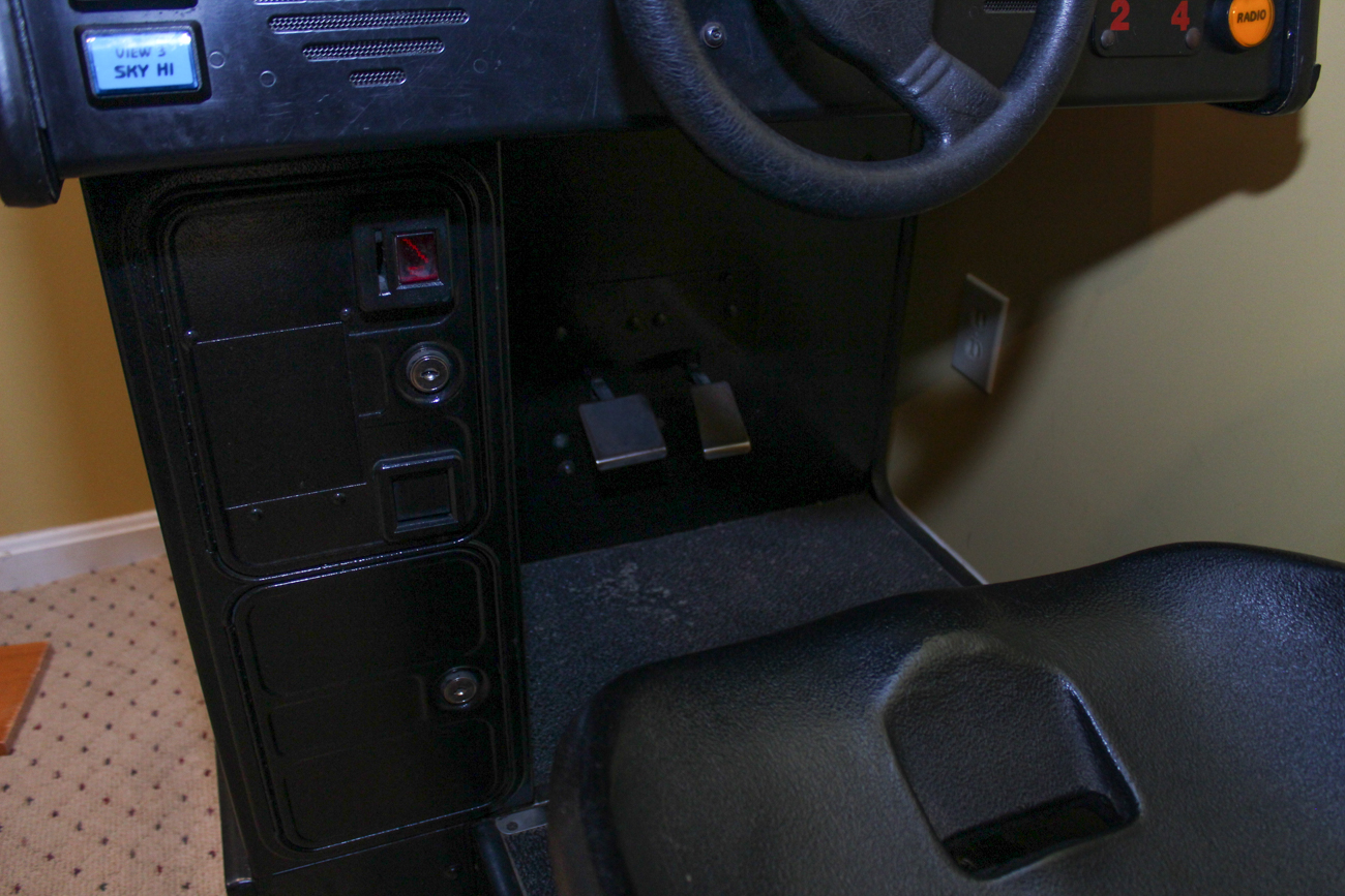 1994 Midway "Cruisin' USA" Arcade Game