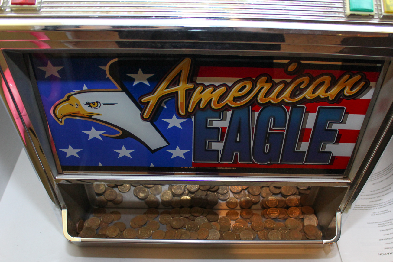 "American Eagle" Slot Machine