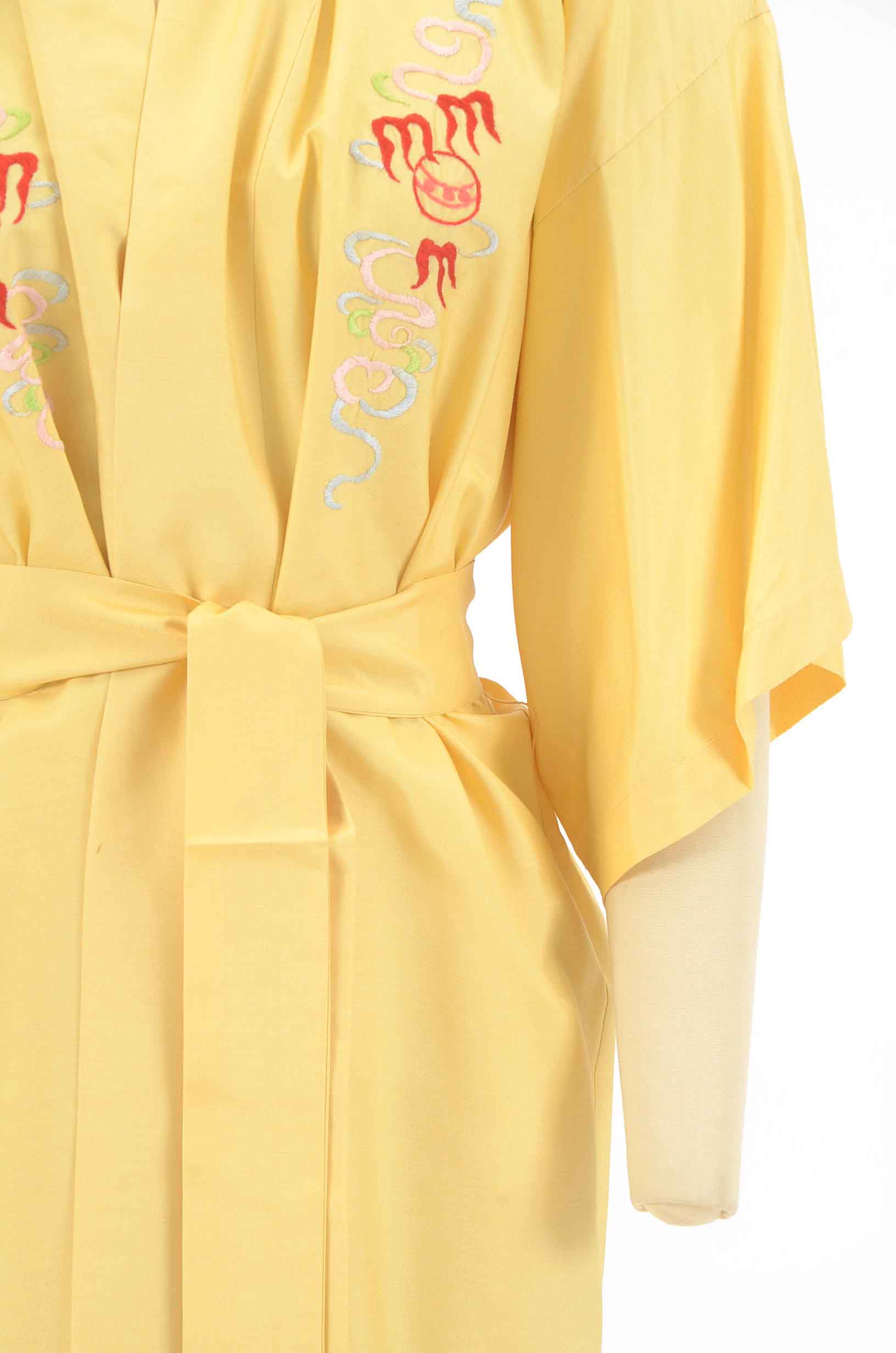 Vintage Chinese Silk Robe by Pearls