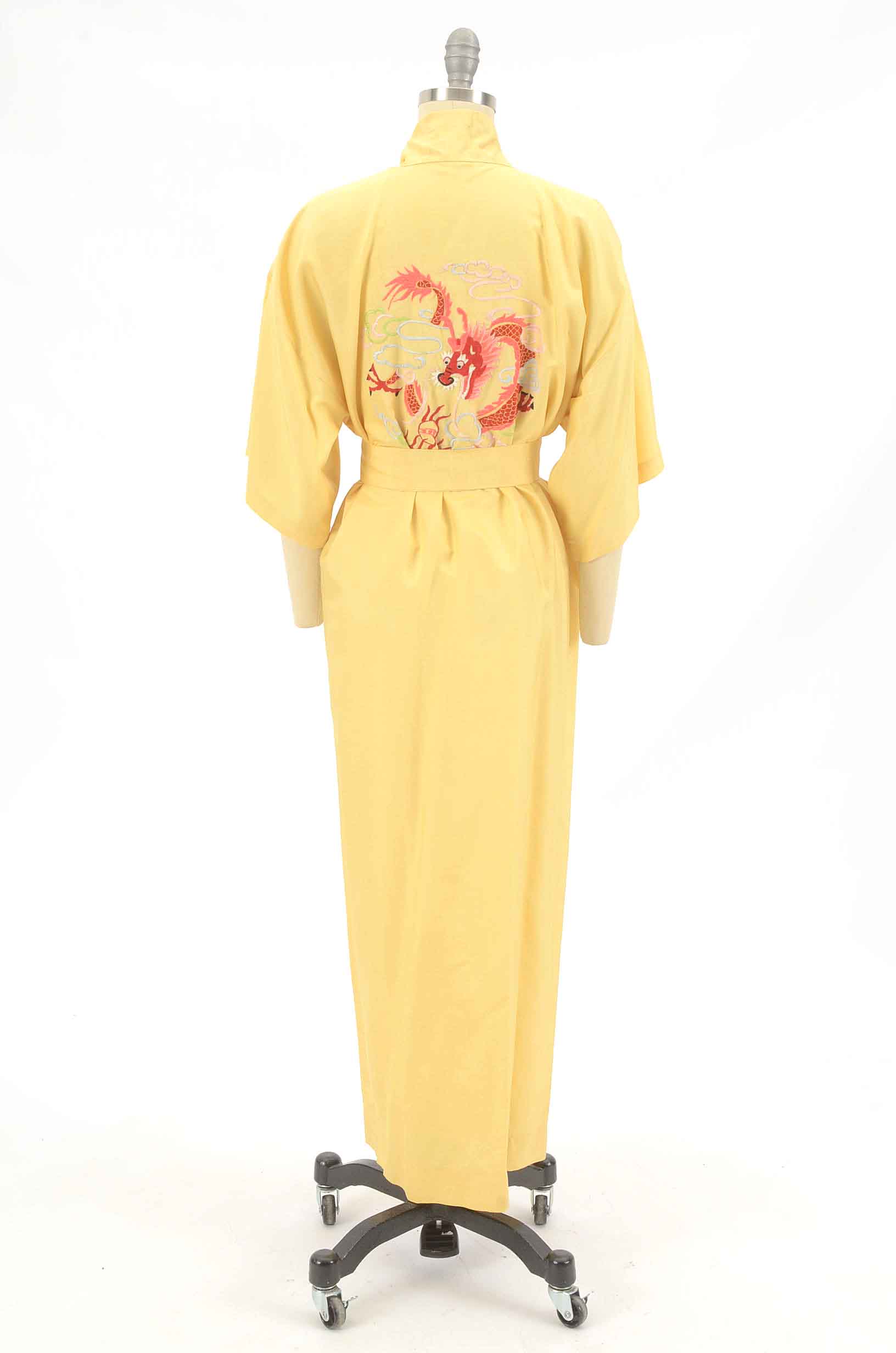 Vintage Chinese Silk Robe by Pearls
