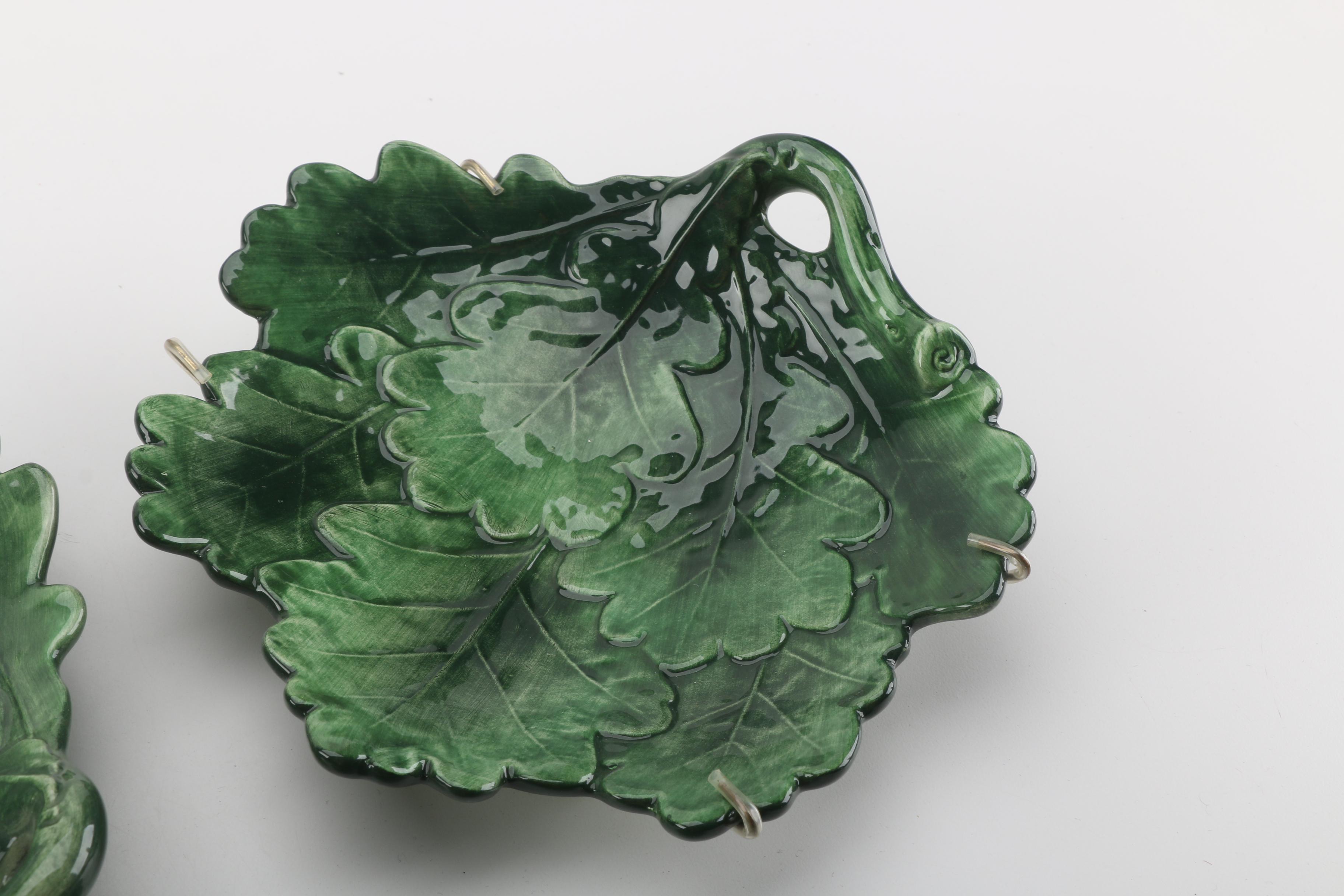 Green Leaf Pattern Plates
