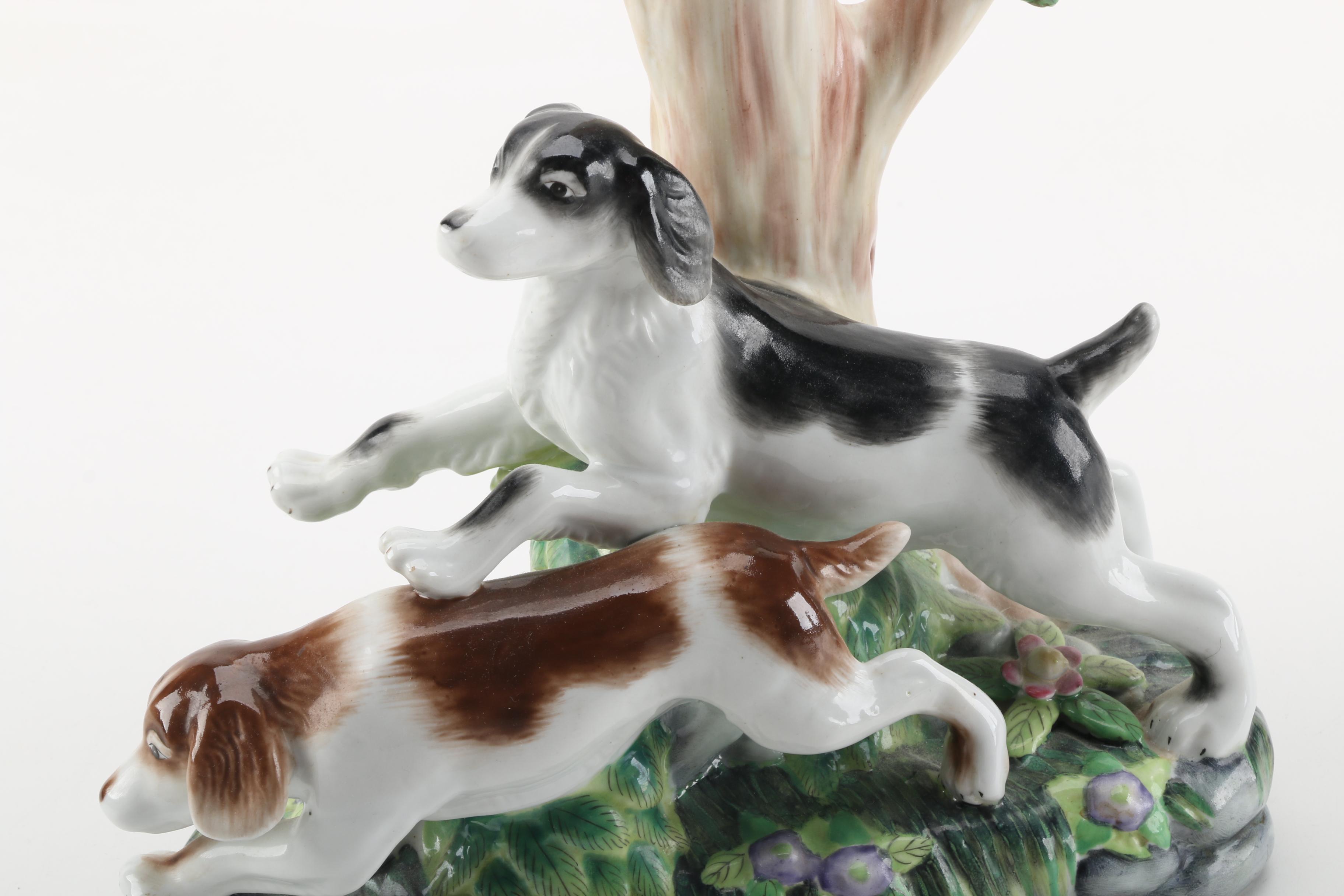 Vintage Hunting Dog Spill Vase