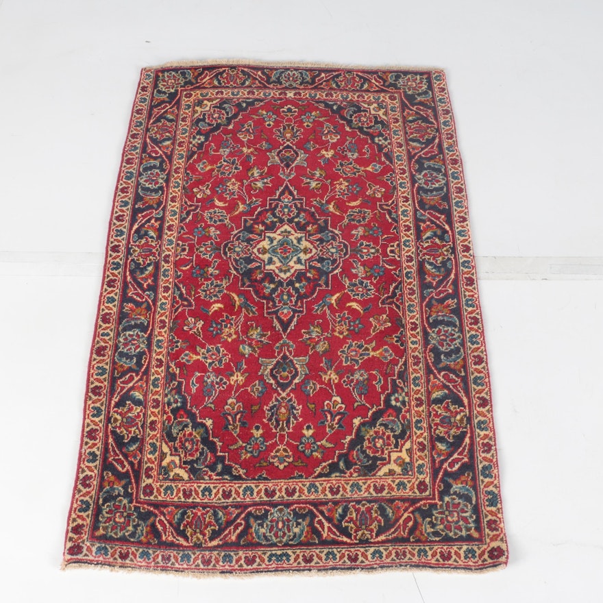 Hand-Knotted Persian Kashan Wool Accent Rug