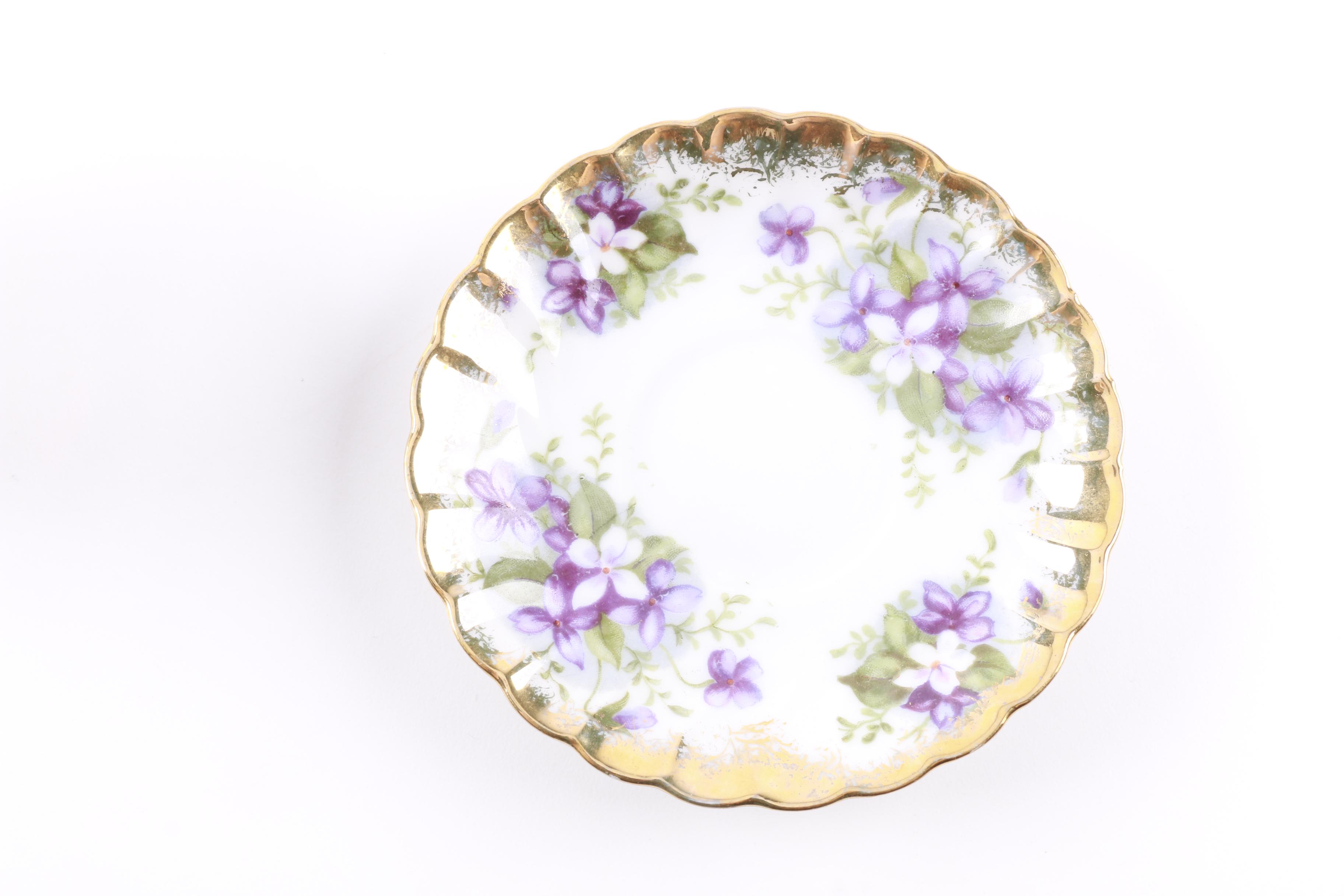 China Teacup and Saucer Sets Including Royal Bayreuth