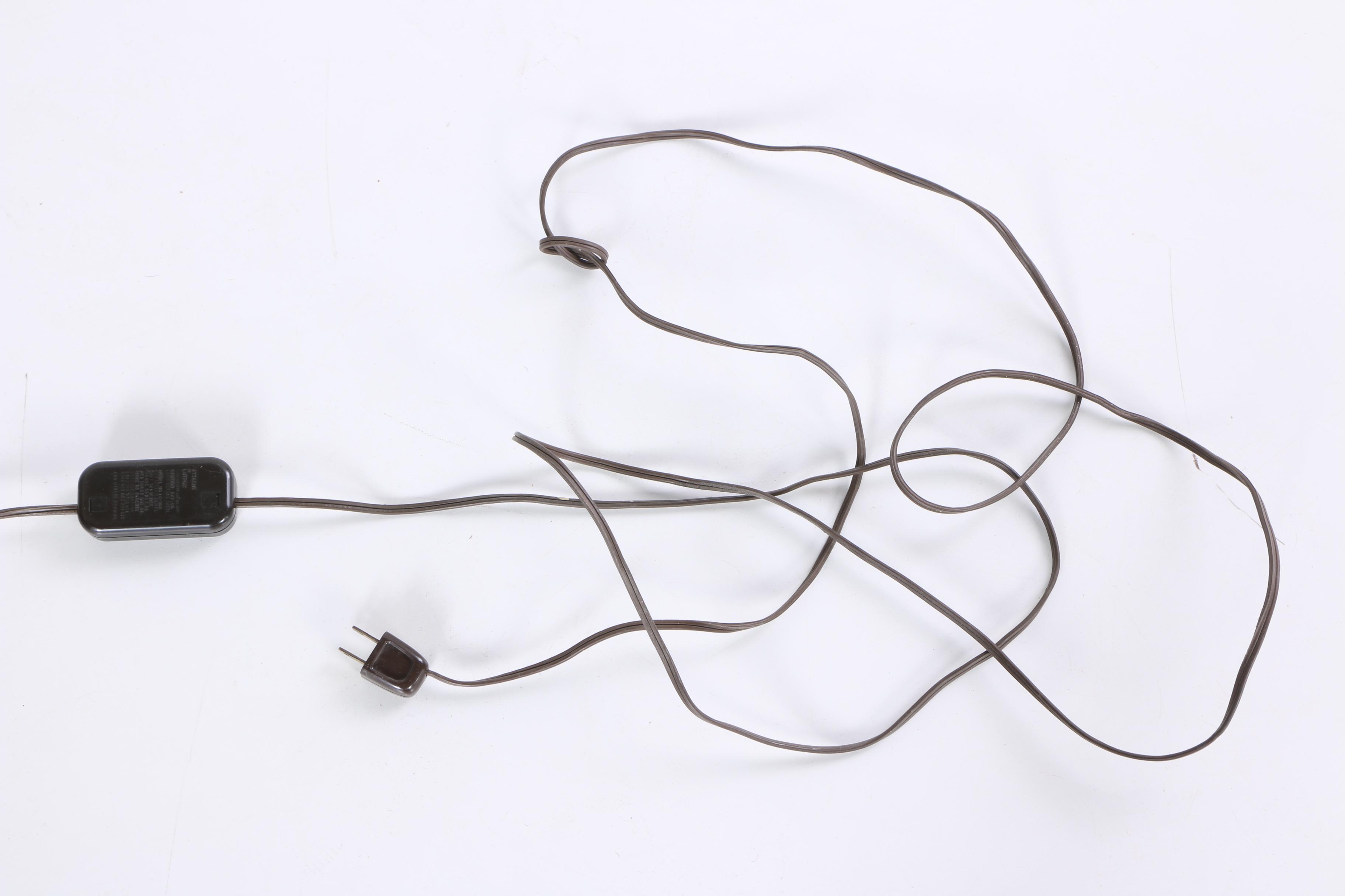 Vintage Chapman Brass and Faux Ostrich Egg Table Lamp