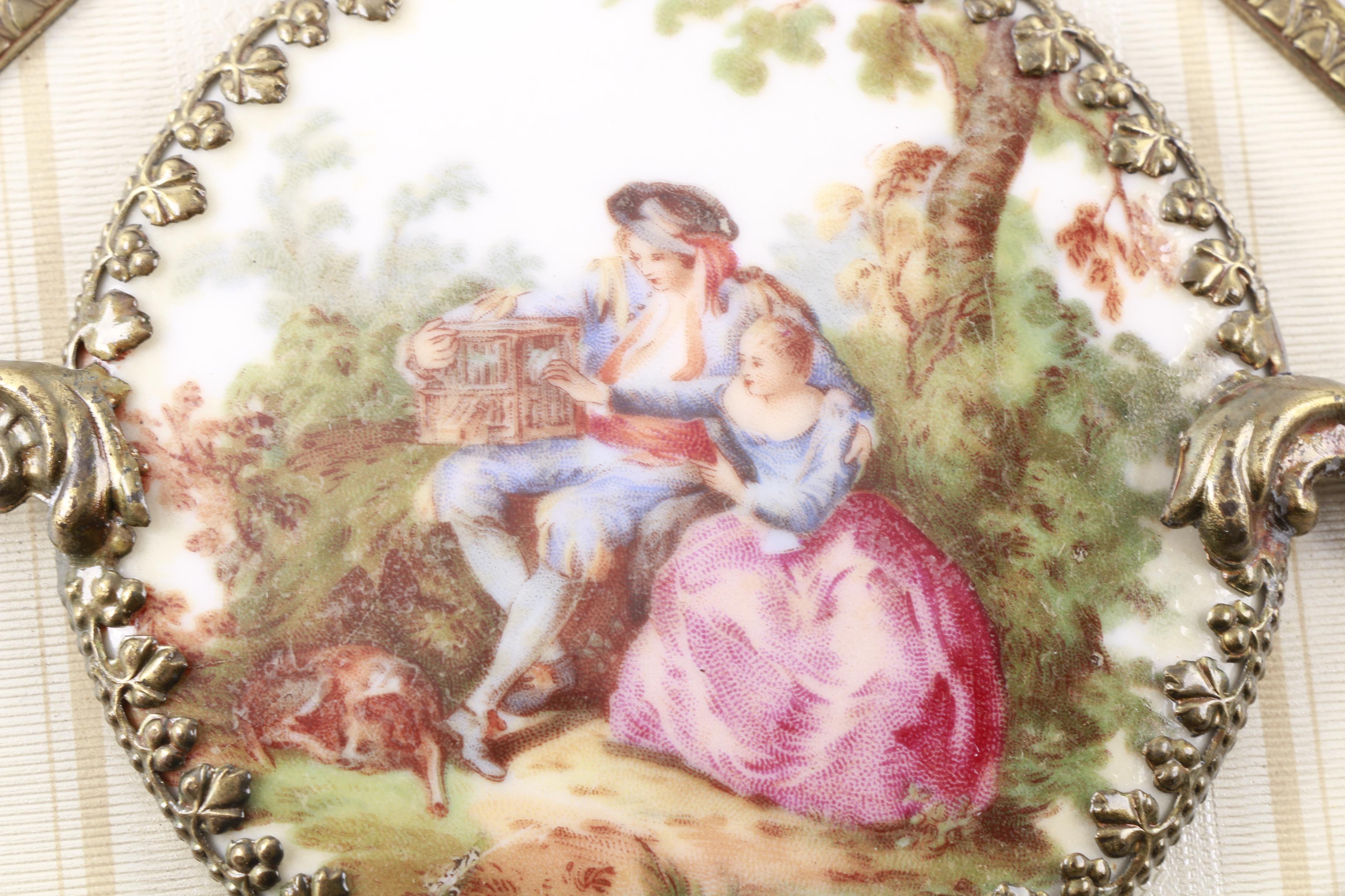 Vintage Classical Style Ceramic Wall Hangings