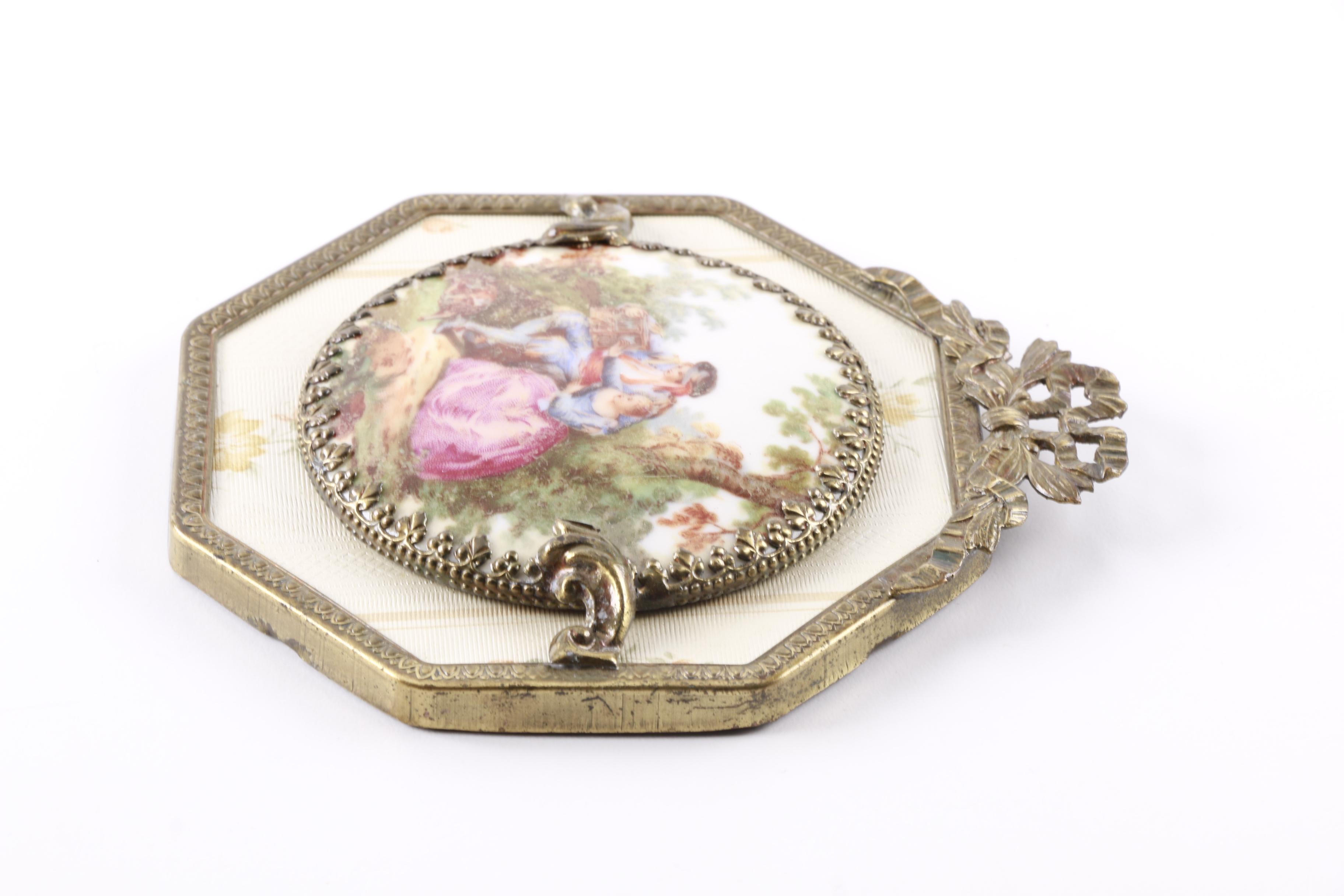 Vintage Classical Style Ceramic Wall Hangings