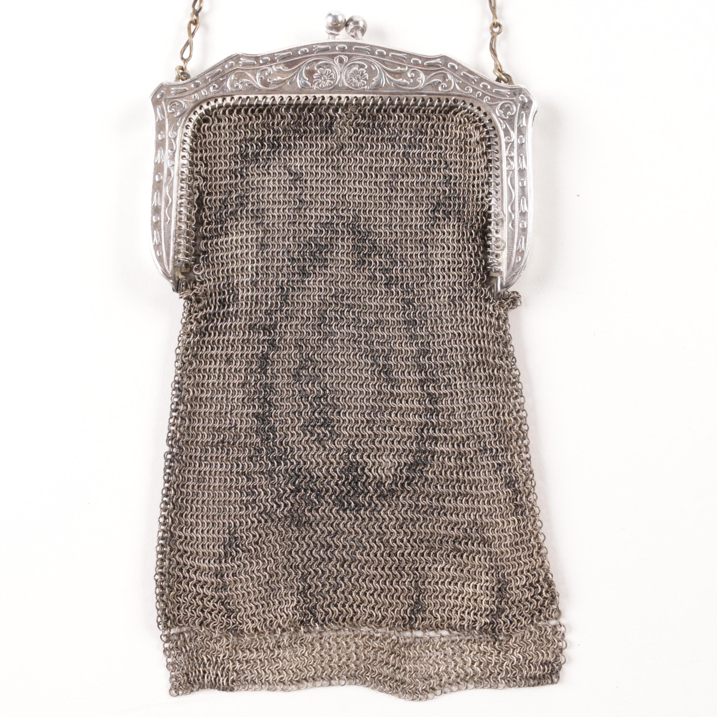 Circa 1920s Vintage Whiting and Davis Handbag