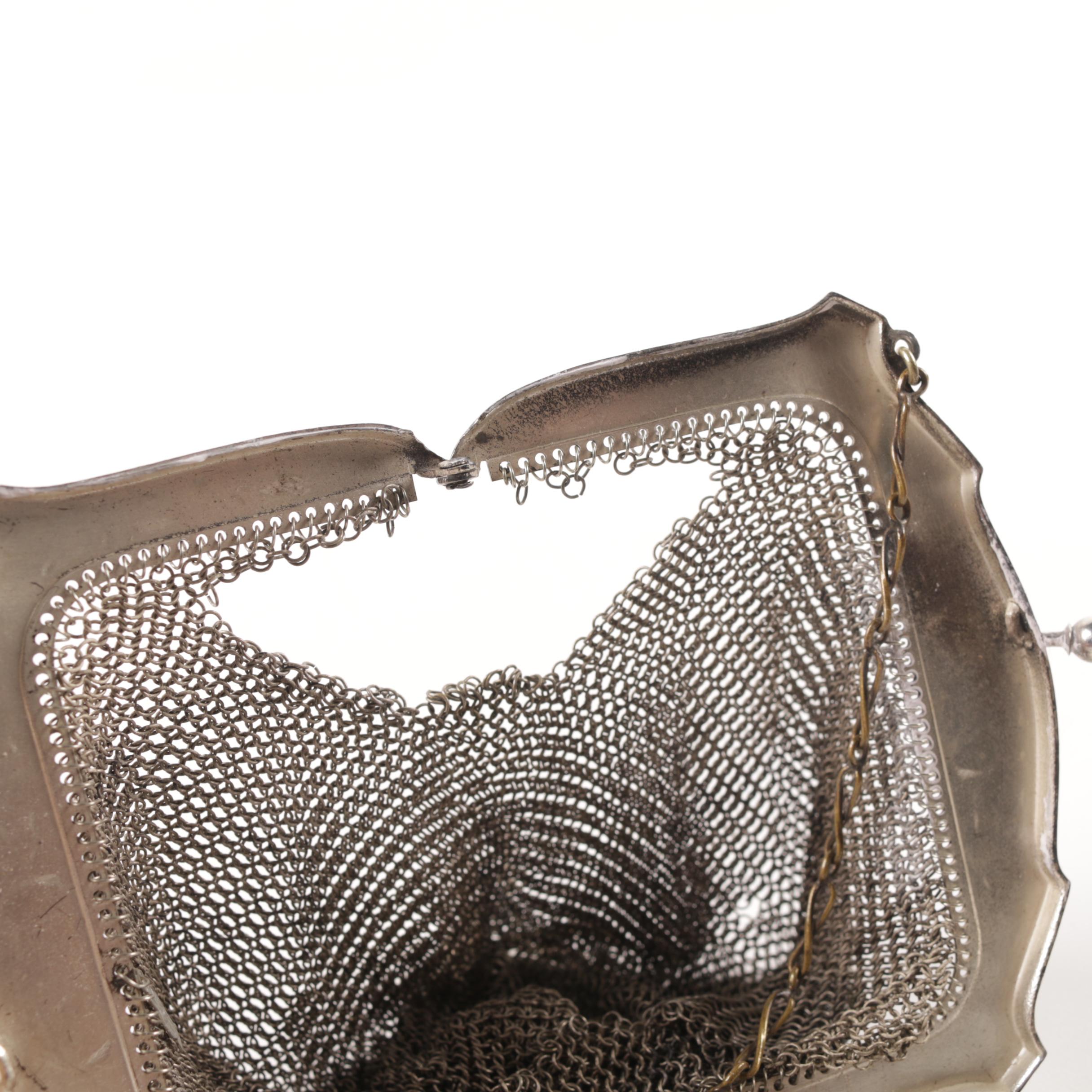 Circa 1920s Vintage Whiting and Davis Handbag