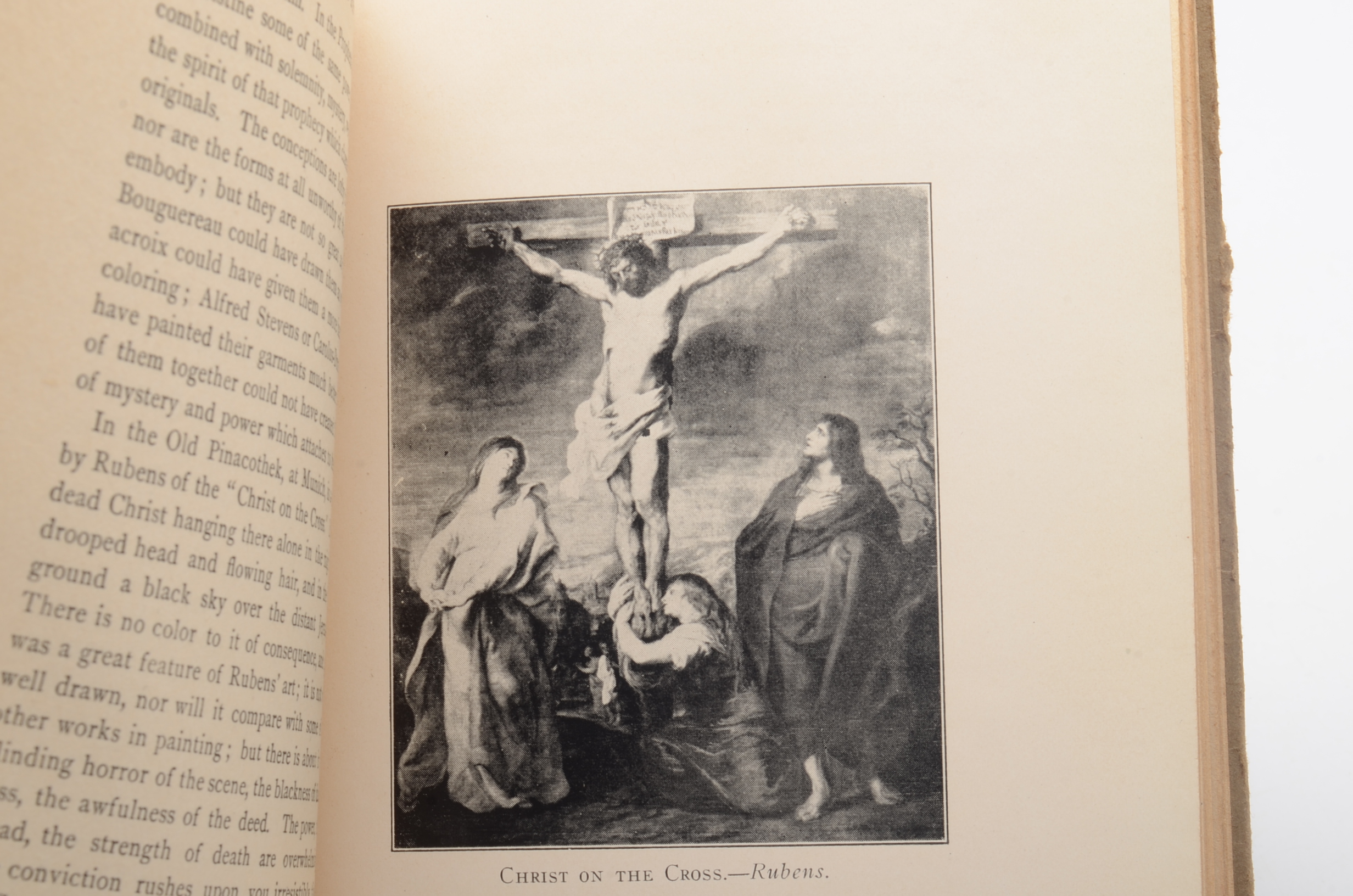 Antique Art Discourse Book