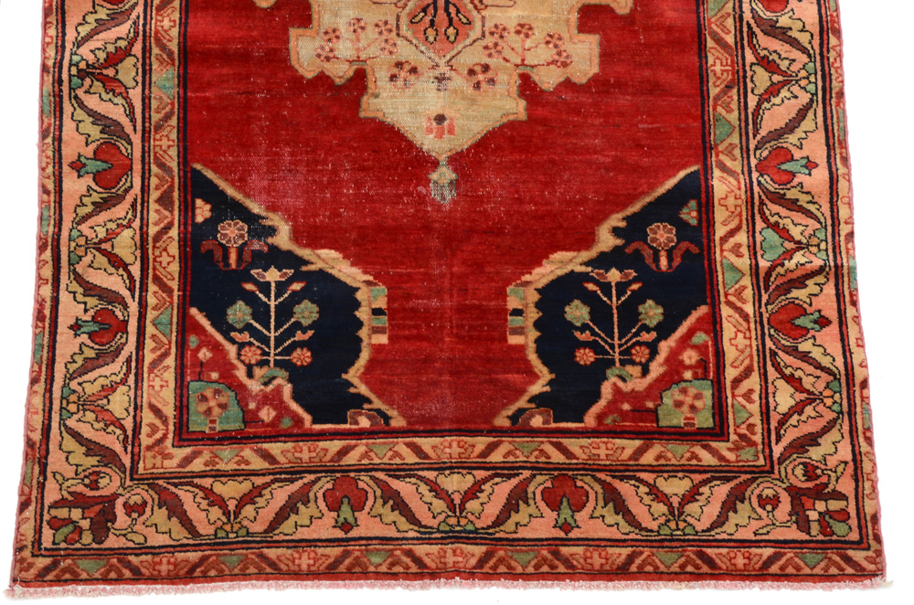 Antique Persian Hand-Knotted Bakshaish Area Rug