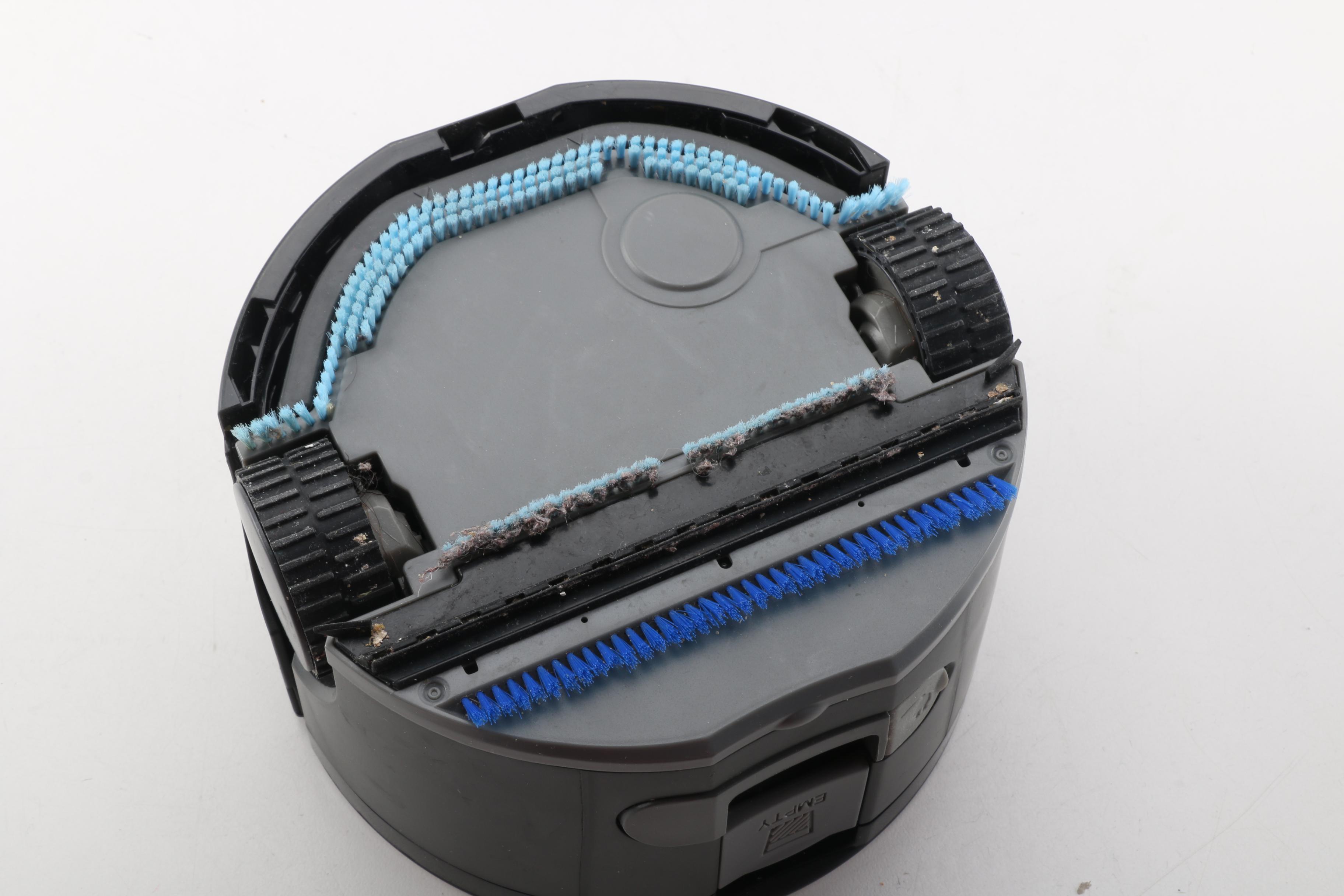 Neoto Robotics Vacuum Cleaner and Scooba Floor Cleaner