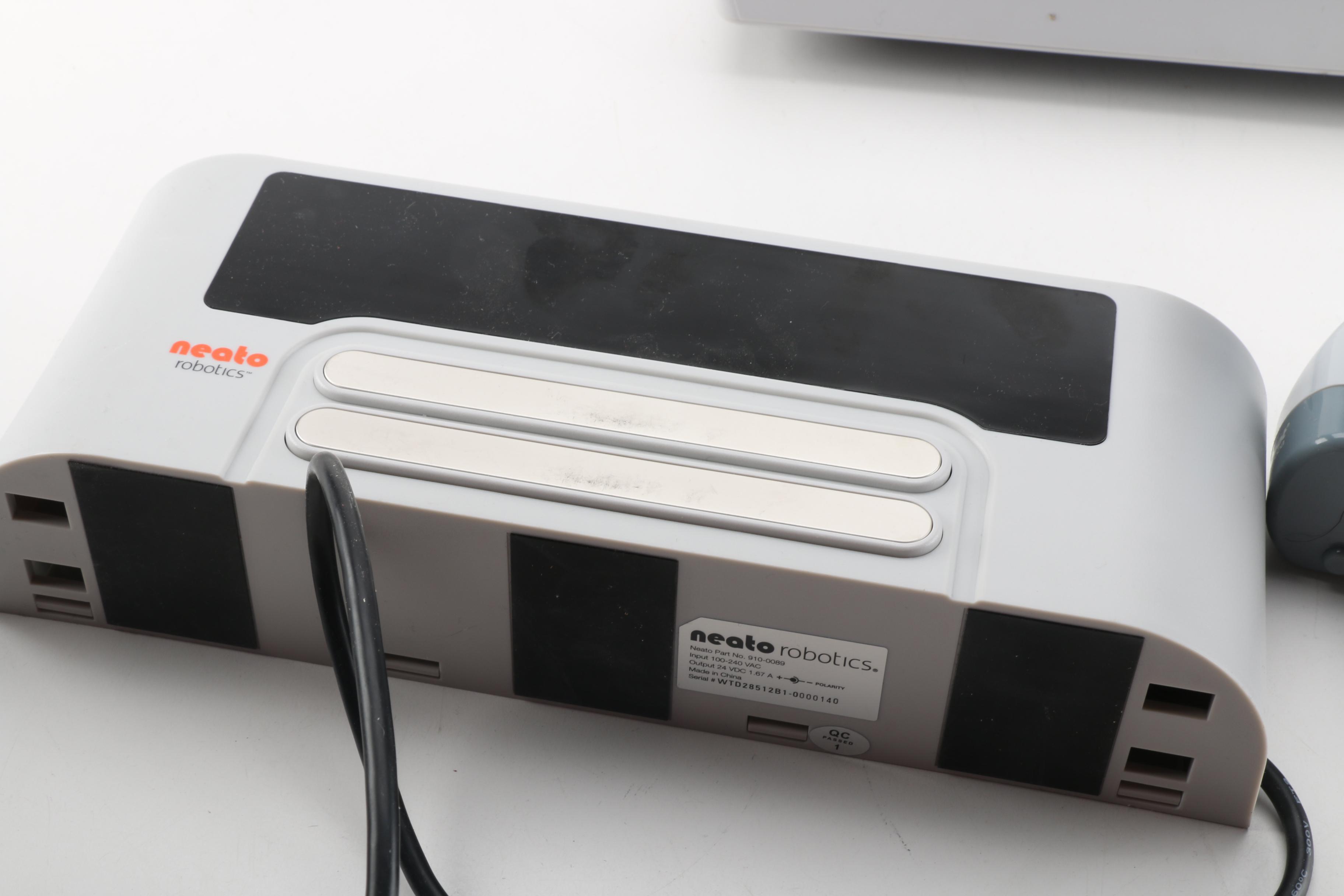 Neoto Robotics Vacuum Cleaner and Scooba Floor Cleaner