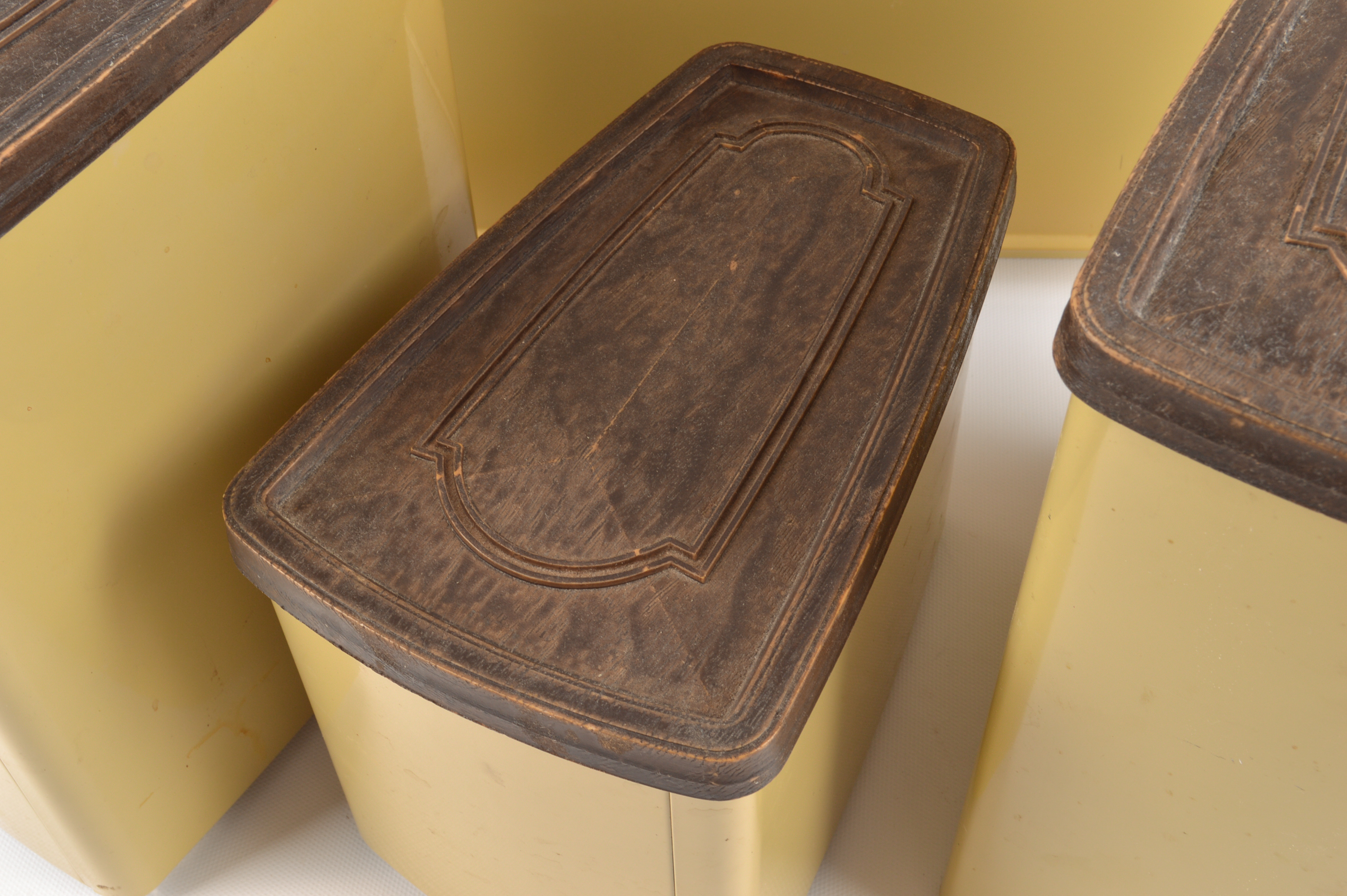 Retro Lincoln Beautyware Canisters and Breadbox