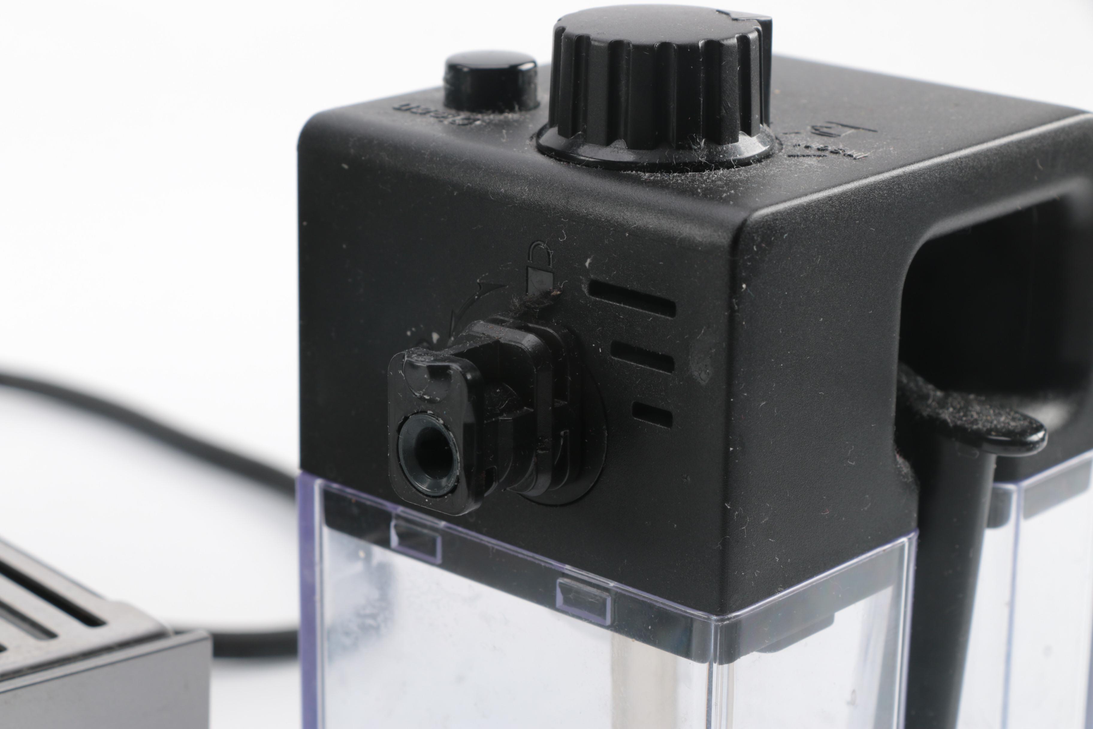 DeLOnghi Nespresso Coffee Machine