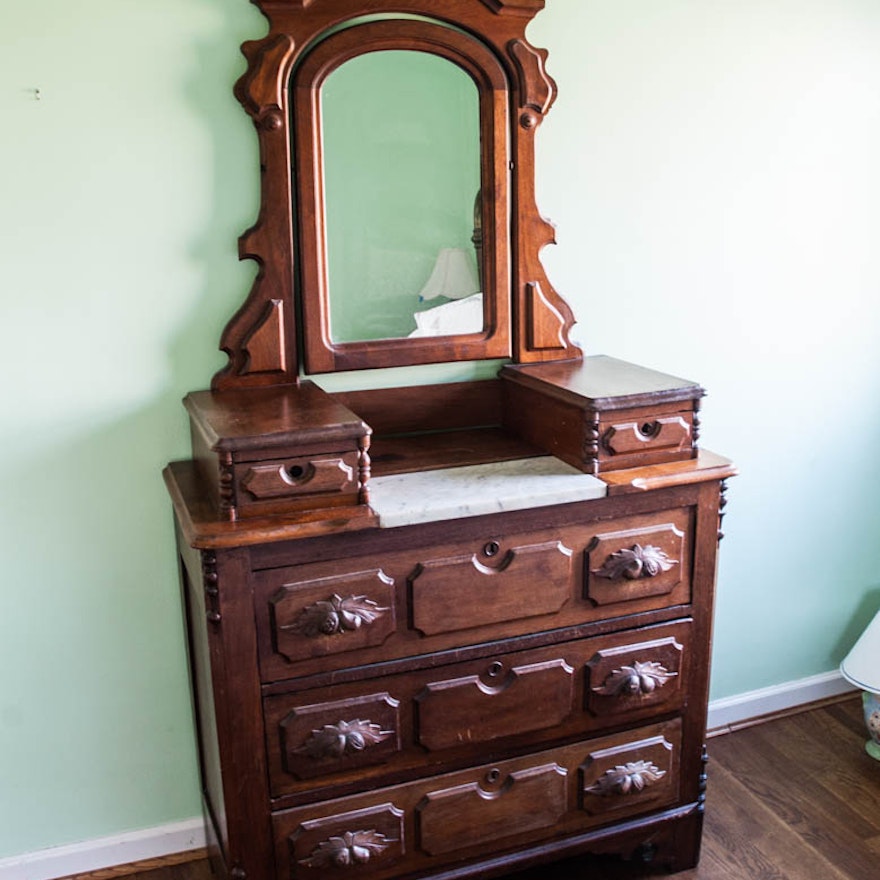 Victorian Mirror Dresser