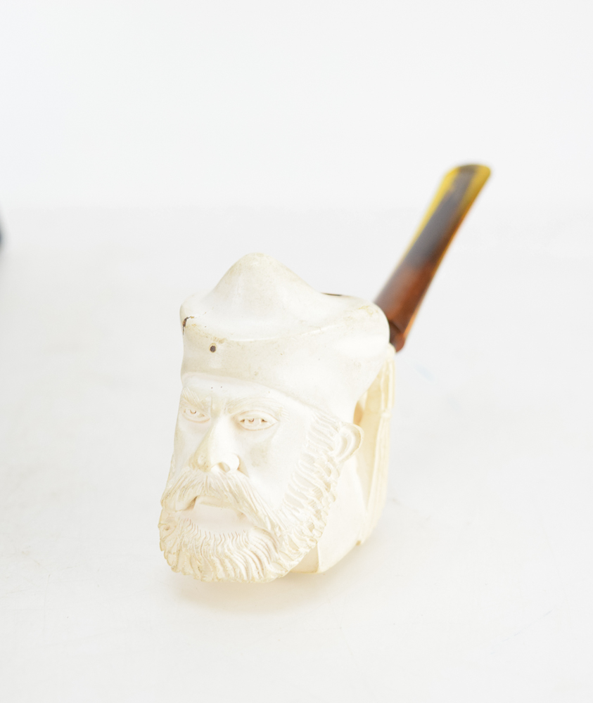 Carved Meersham Pipe