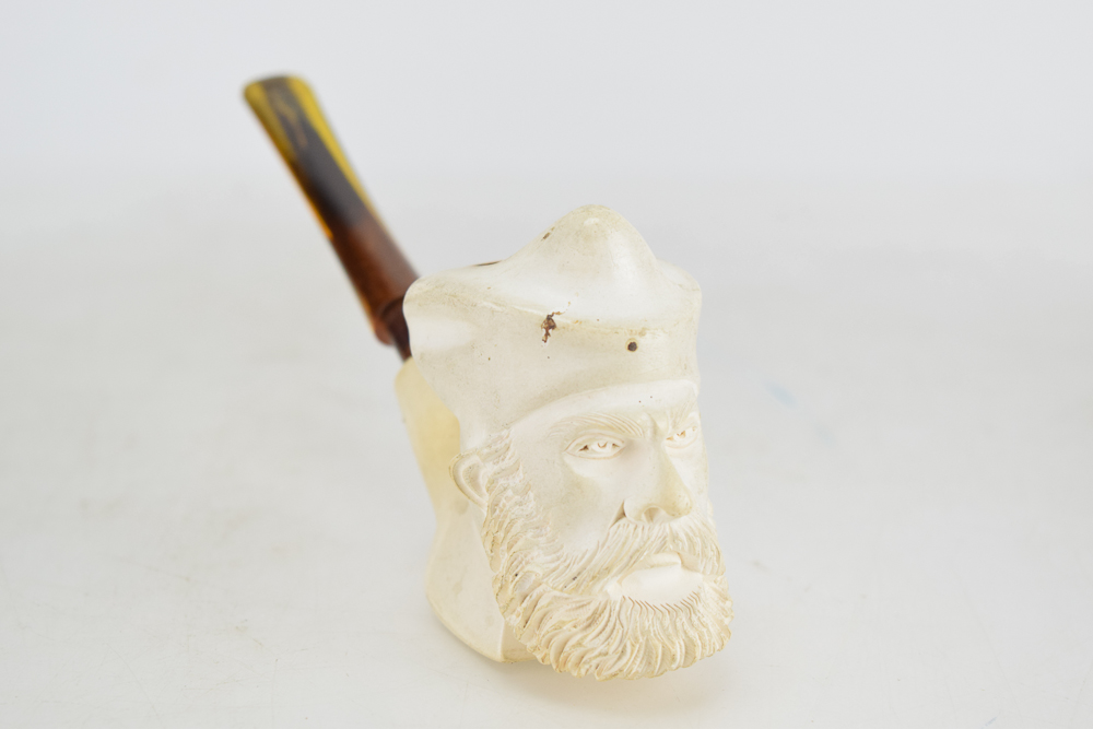 Carved Meersham Pipe