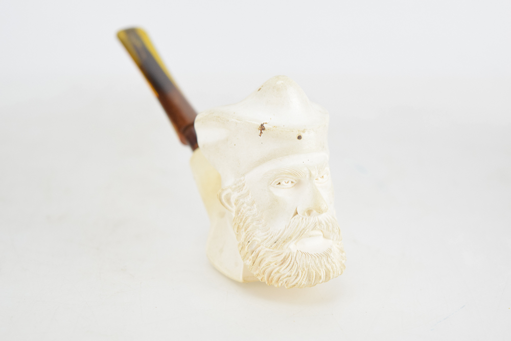 Carved Meersham Pipe