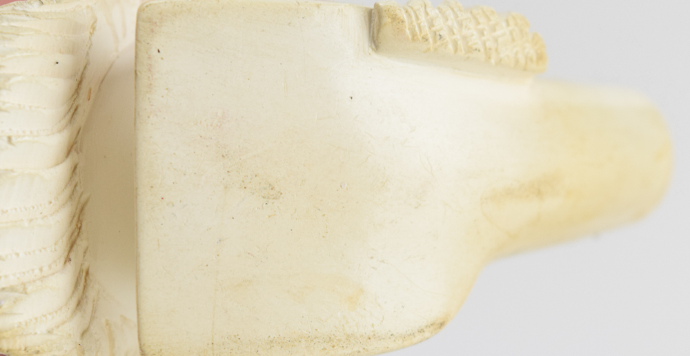 Carved Meersham Pipe