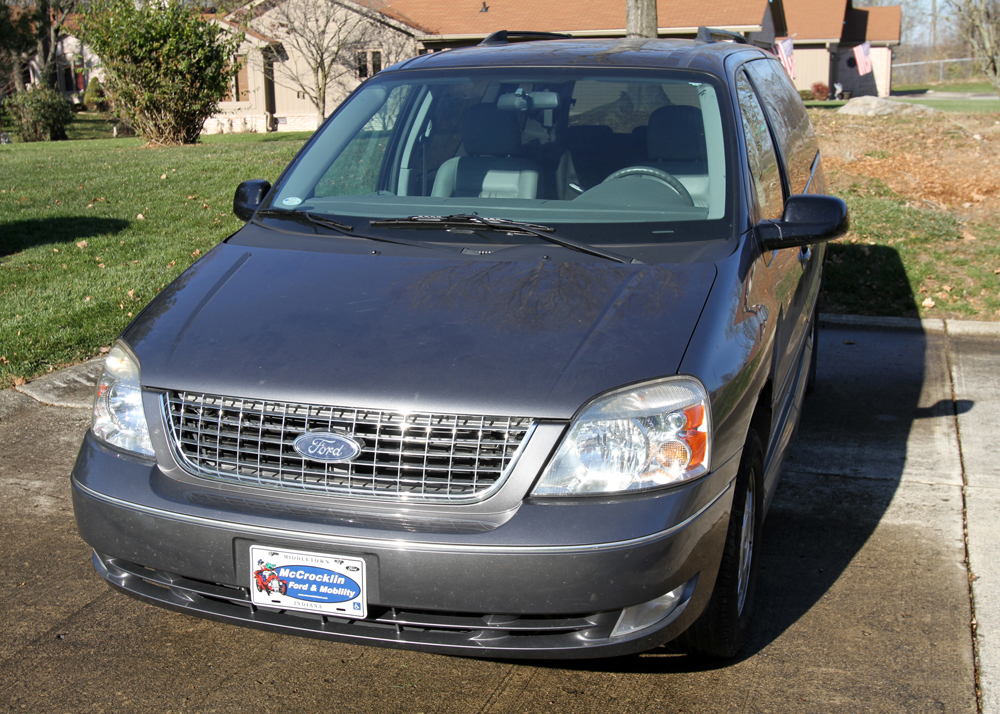 2006 Ford Freestar SEL VMI Wheelchair Ramp Conversion Minivan