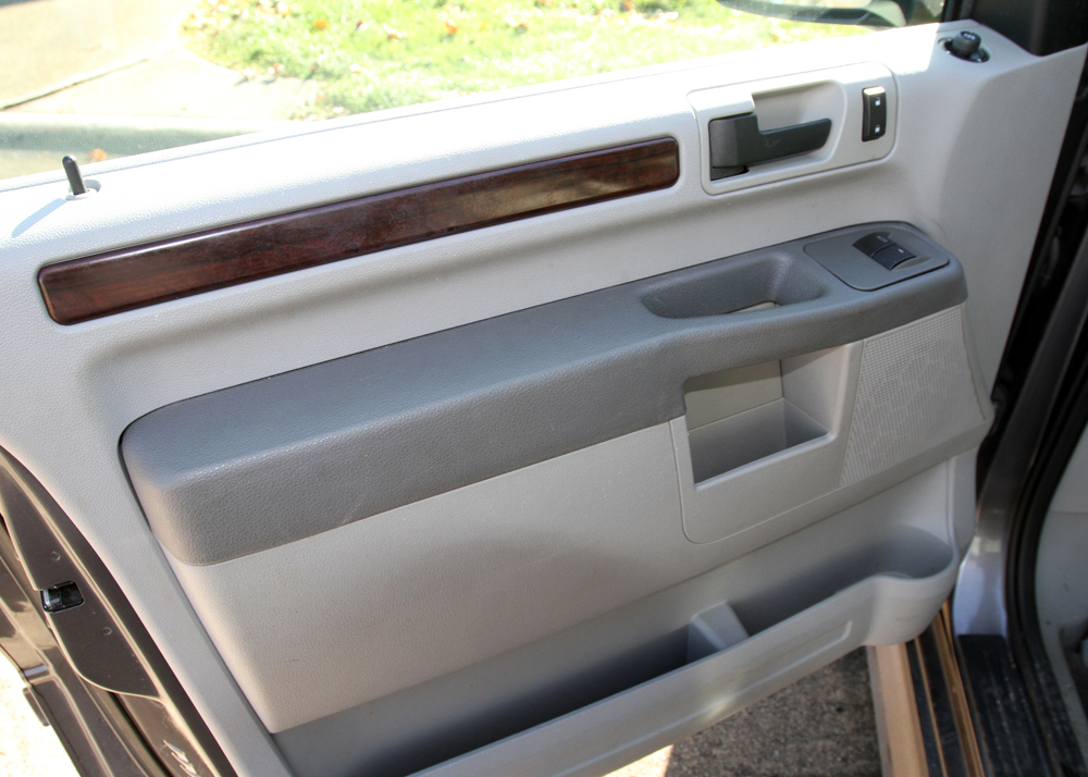 2006 Ford Freestar SEL VMI Wheelchair Ramp Conversion Minivan