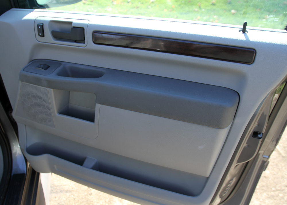 2006 Ford Freestar SEL VMI Wheelchair Ramp Conversion Minivan