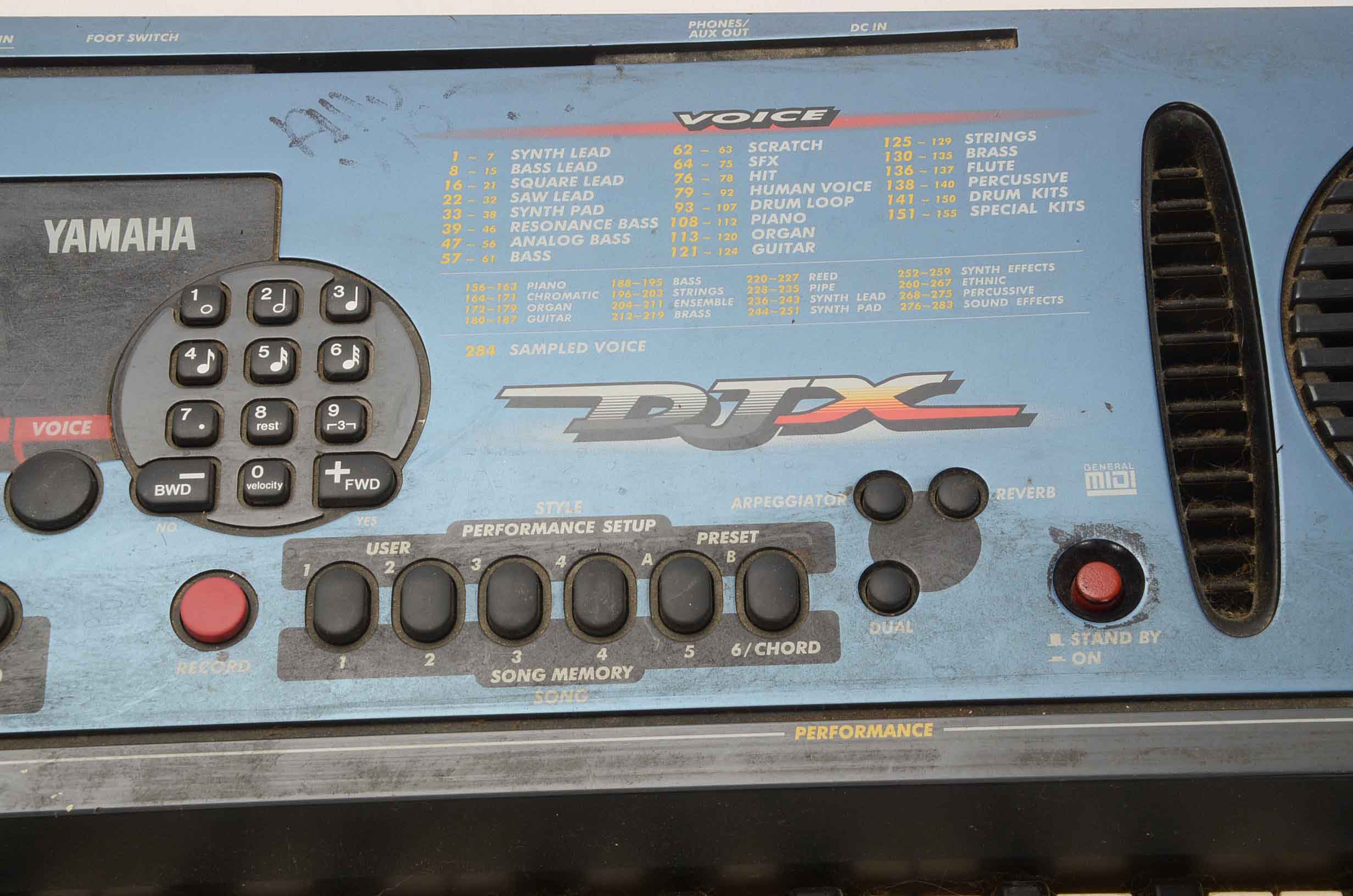 Yamaha DJX Keyboard