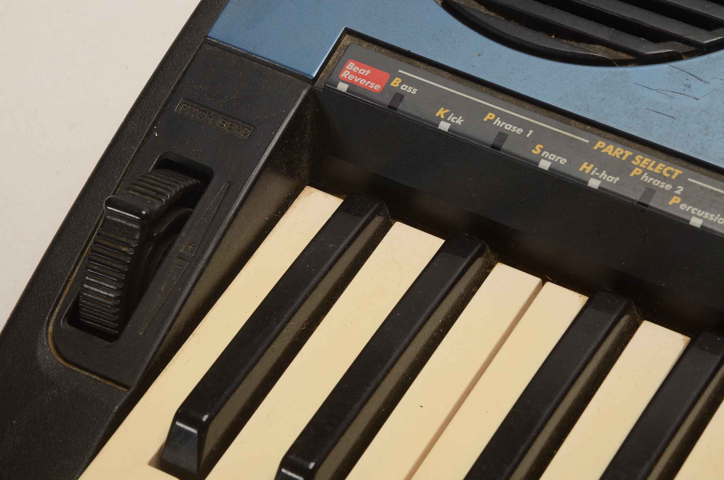 Yamaha DJX Keyboard