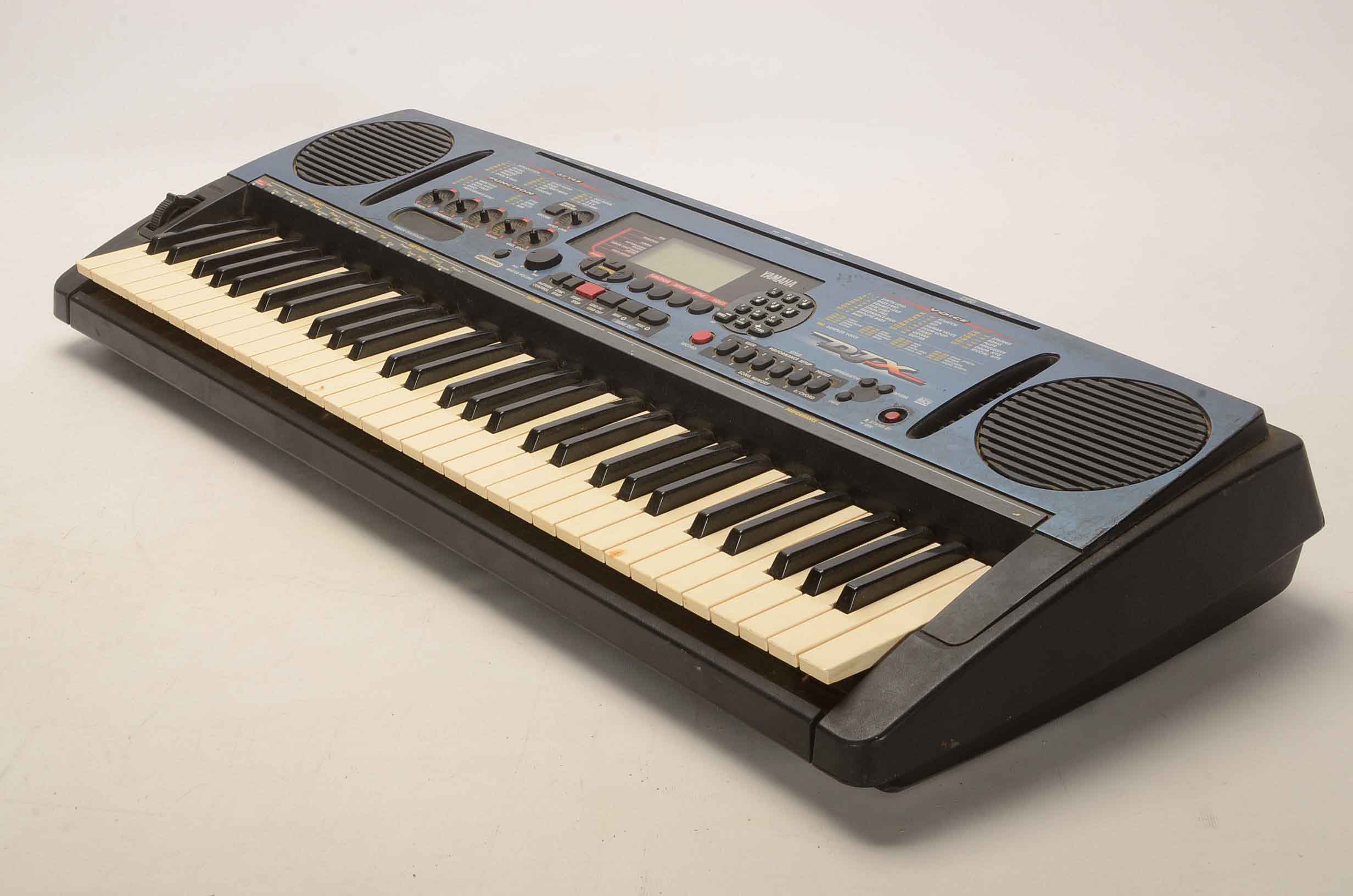 Yamaha DJX Keyboard