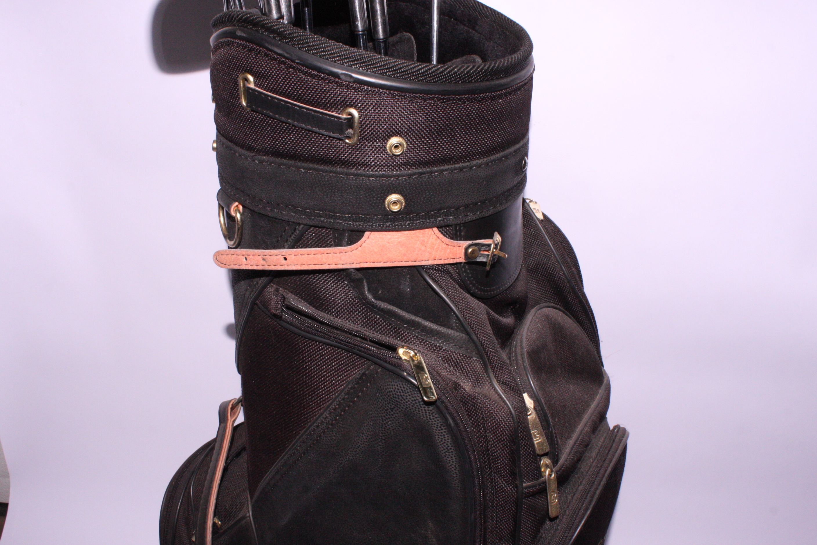 Crown Viper Golf Club Set in Bag