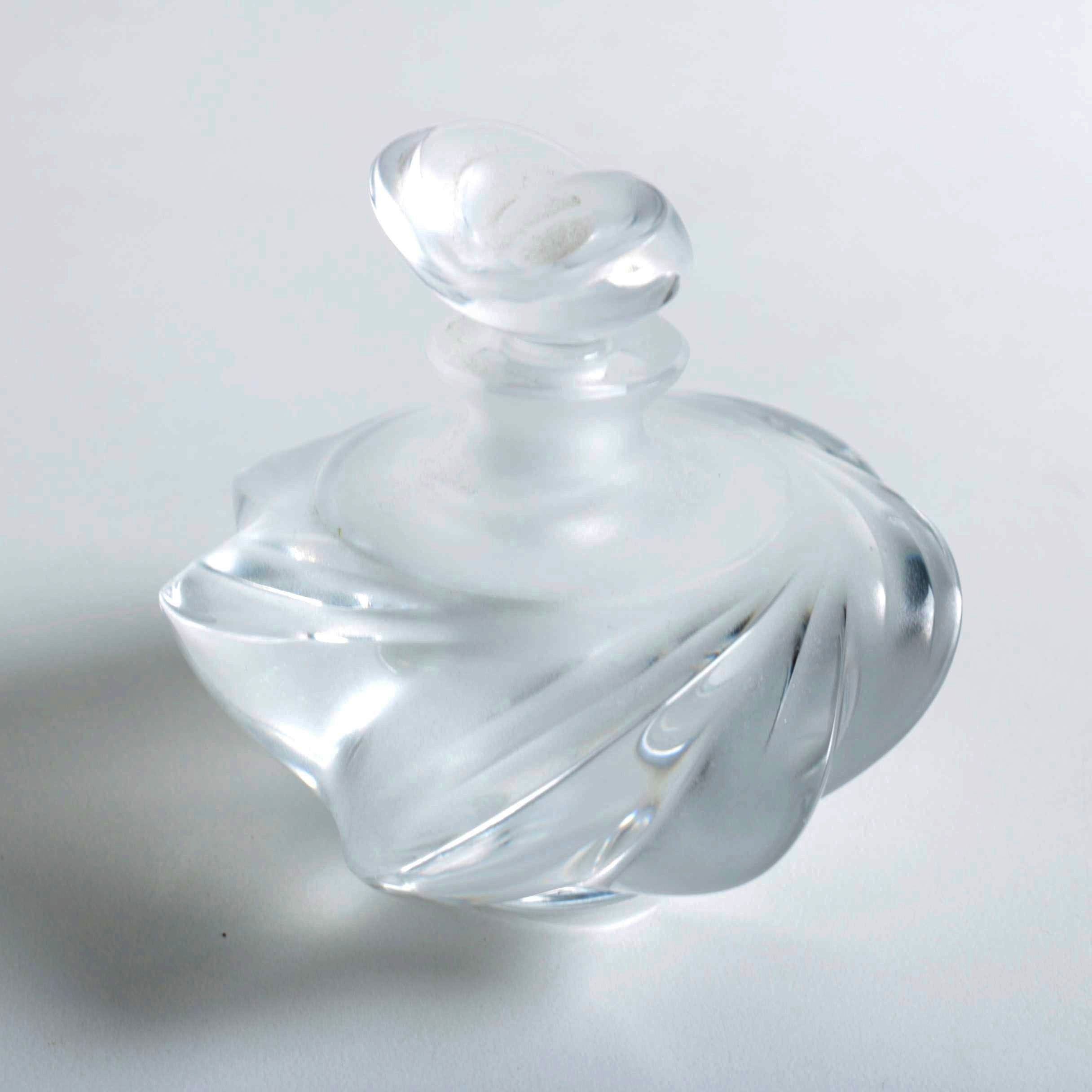 Lalique "Samoa" Crystal Perfume Bottle