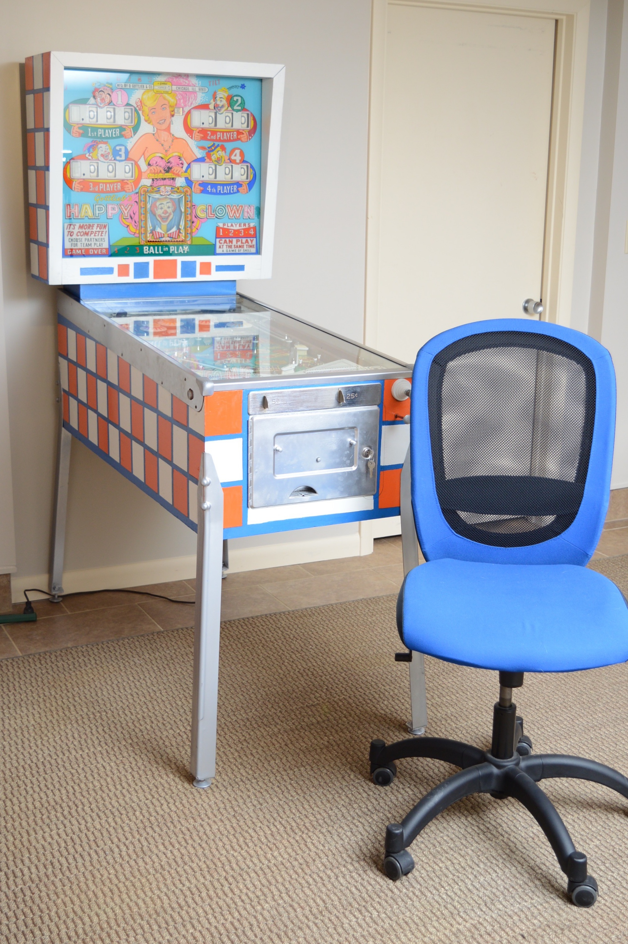 Original 1964 Gottlieb's "Happy Clown" Pinball Machine