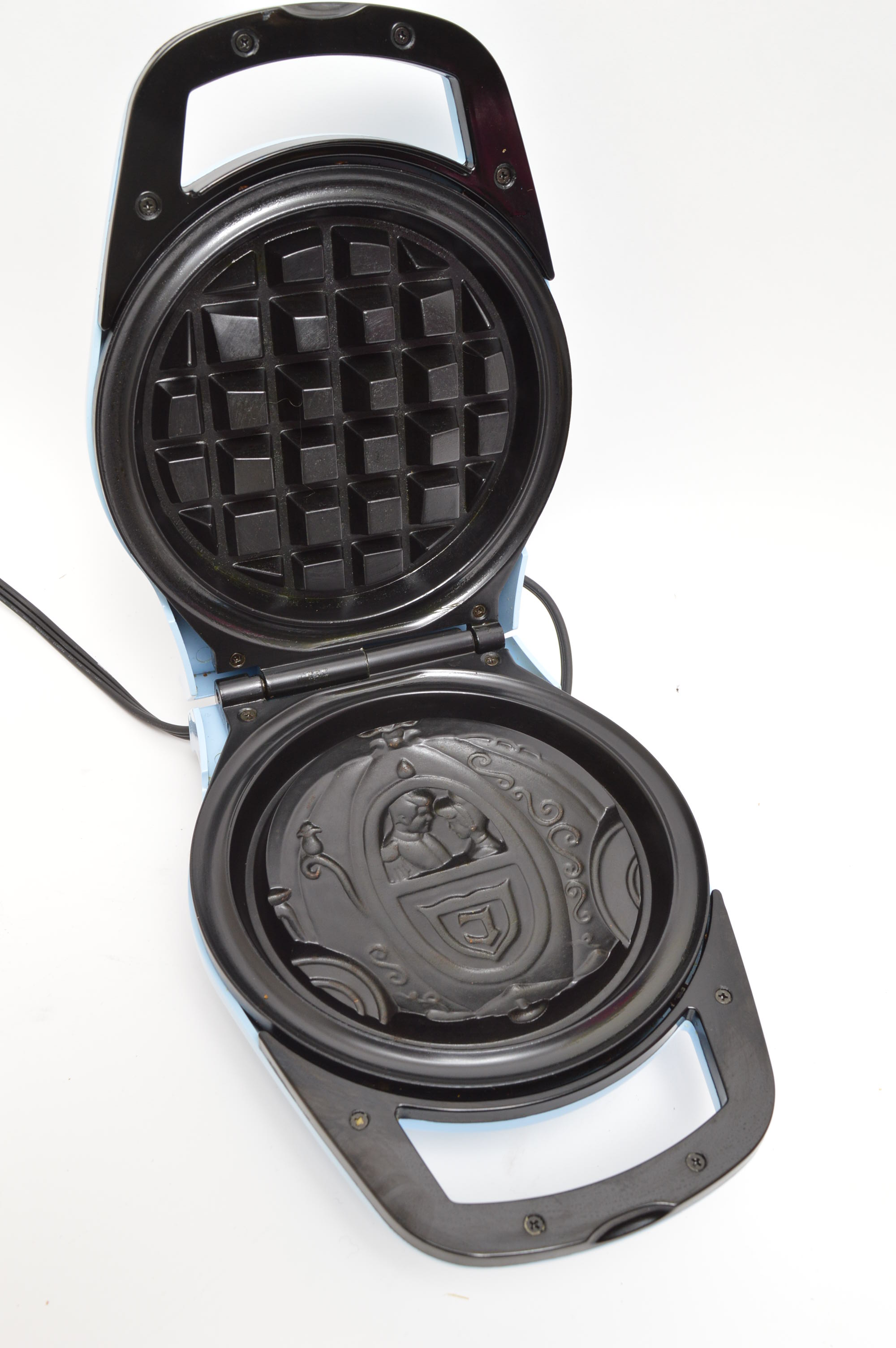 Kitchen Living Brownie Maker with Disney "Cinderella" Waffler