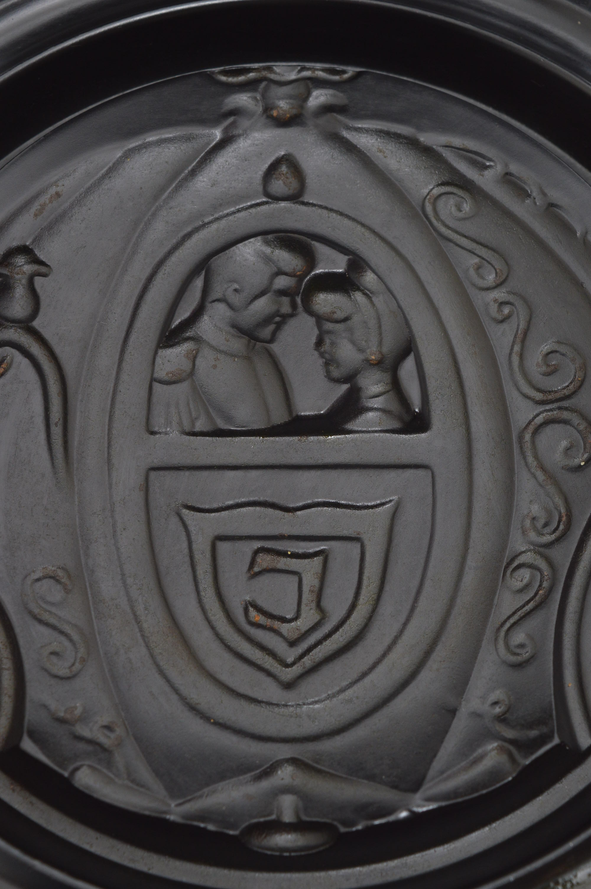 Kitchen Living Brownie Maker with Disney "Cinderella" Waffler