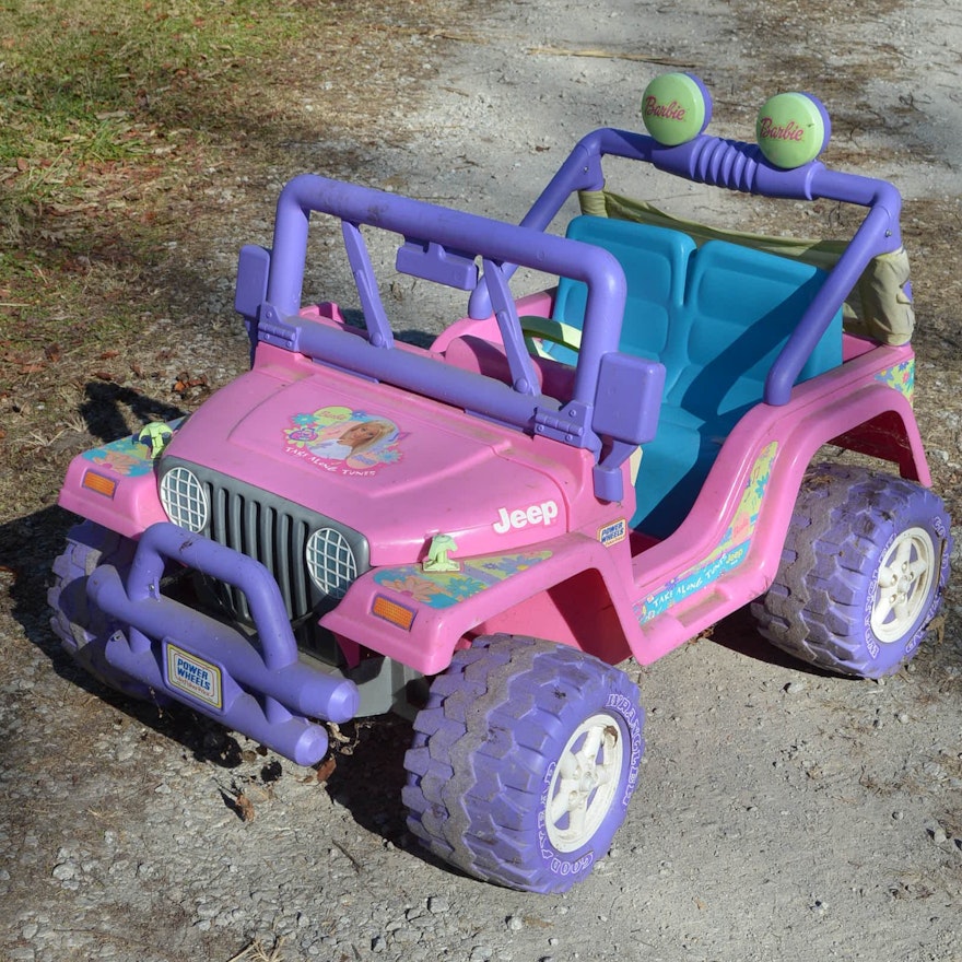 2002 Barbie "Take Along Tunes" Jeep by Power Wheels