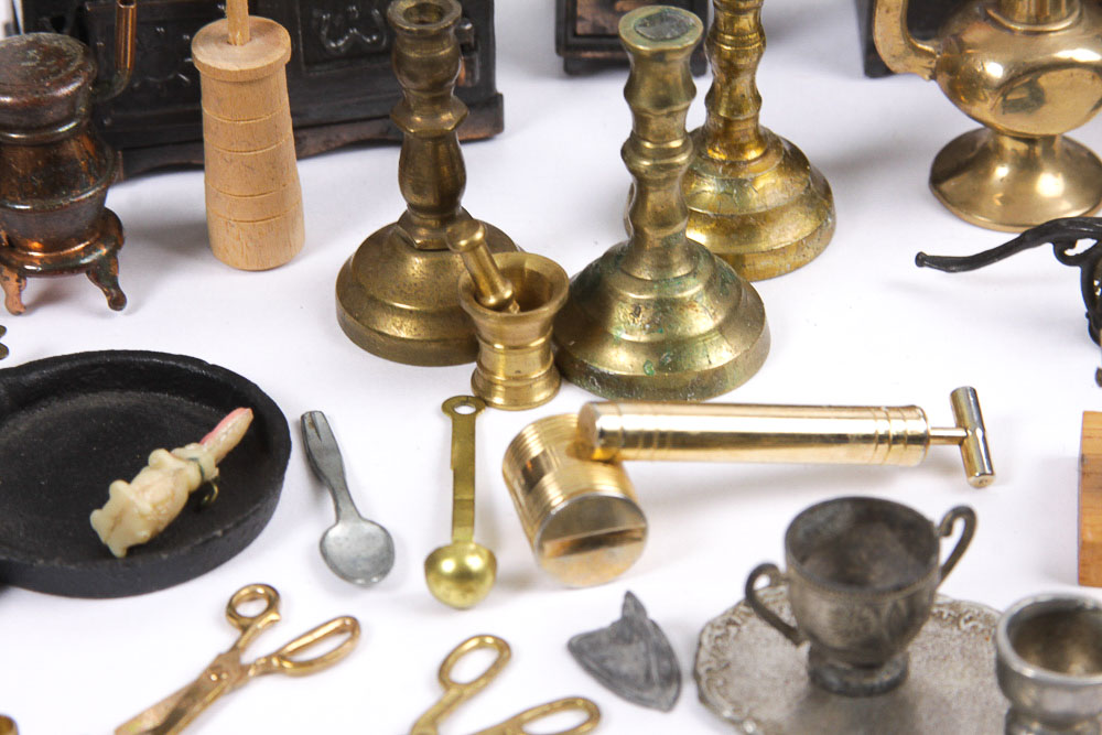 Collection of Miniature Doll House Furniture and Accessories