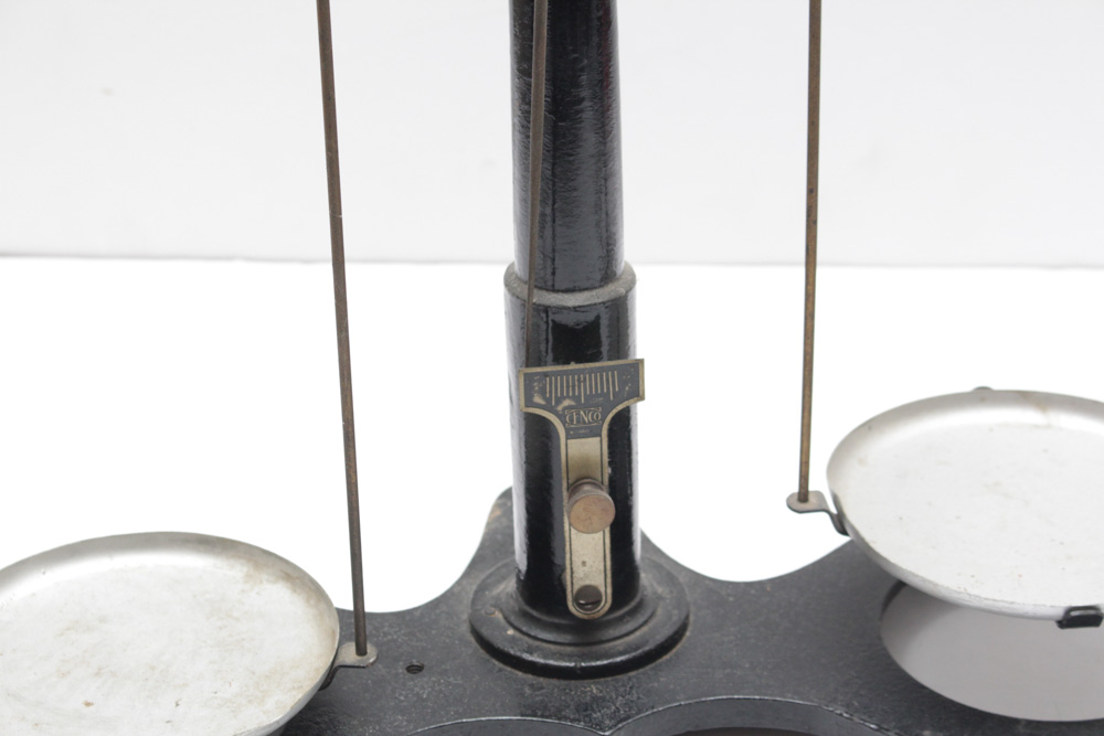Antique Cenko Balance Scale