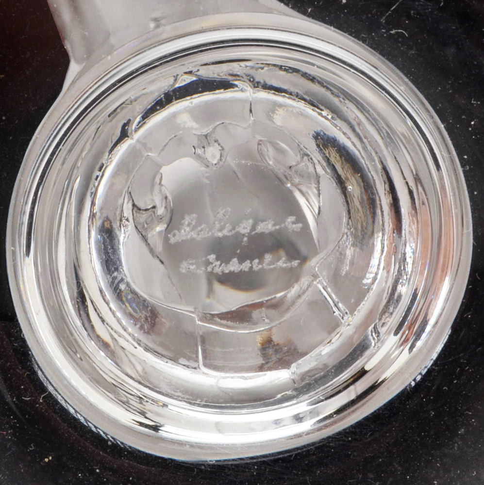 Lalique Crystal Ash Receiver