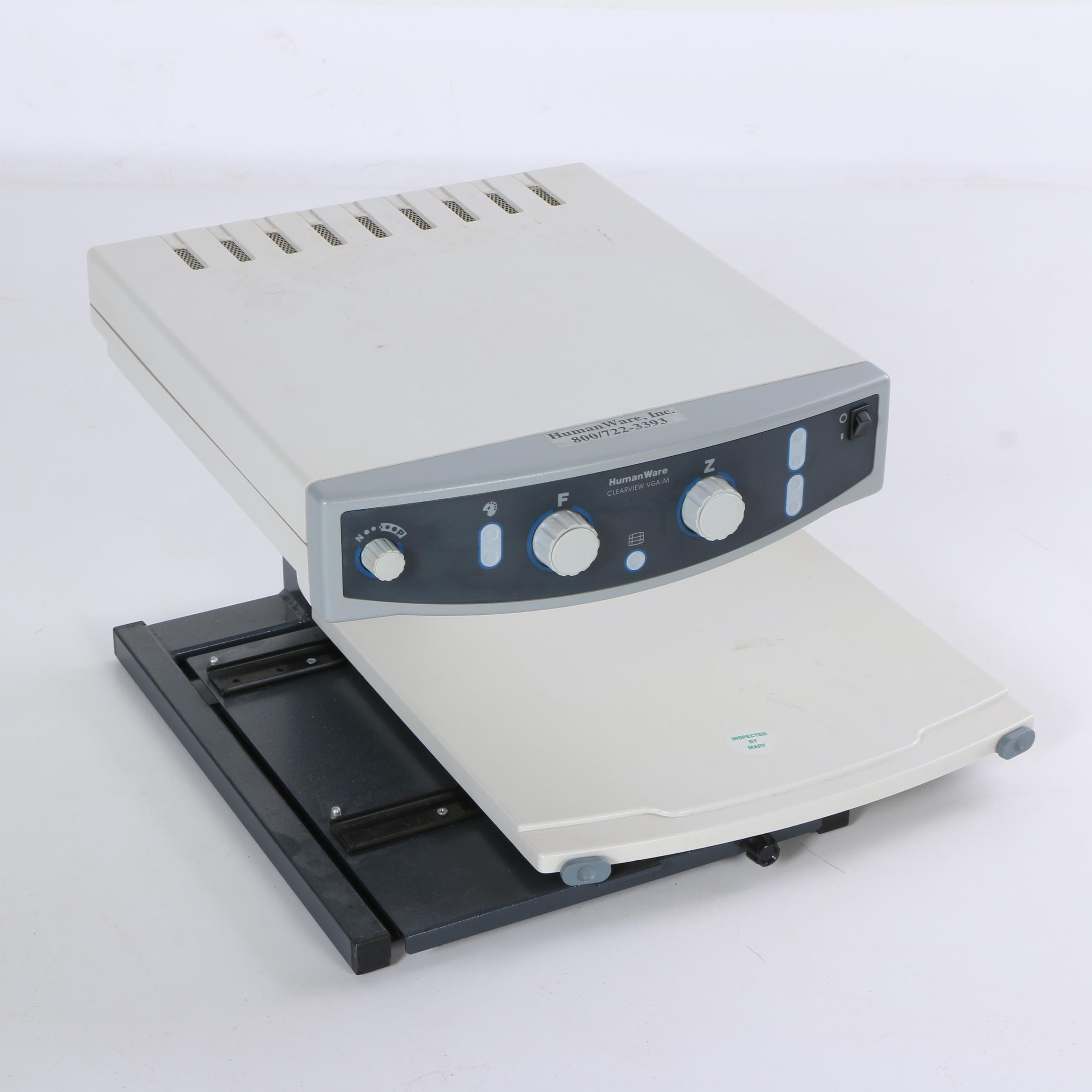 HumanWare Electronic Magnifier with Compaq "FP 7317" Monitor