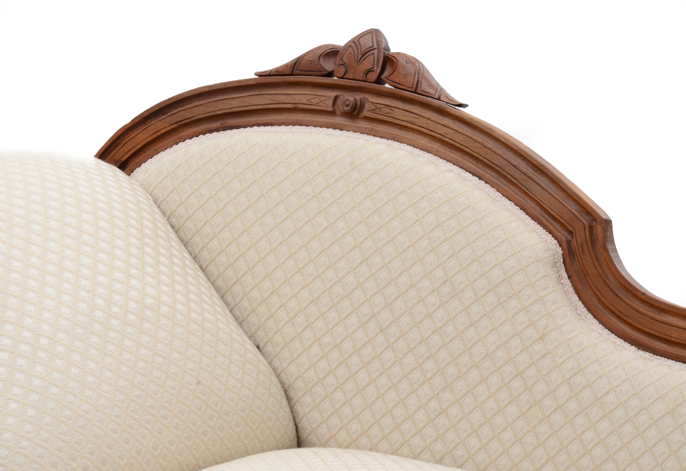 Antique Eastlake Style Méridienne Chaise