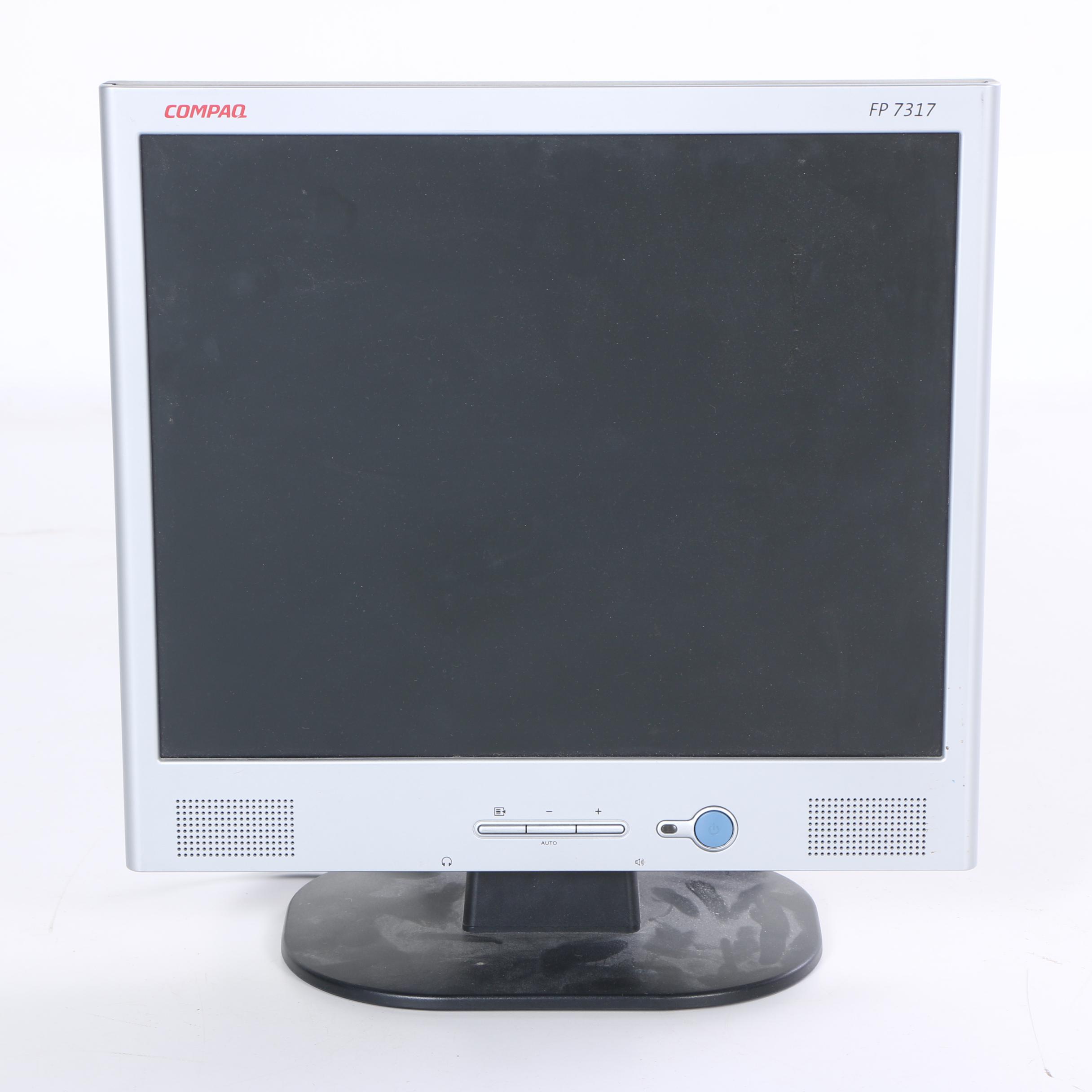HumanWare Electronic Magnifier with Compaq "FP 7317" Monitor
