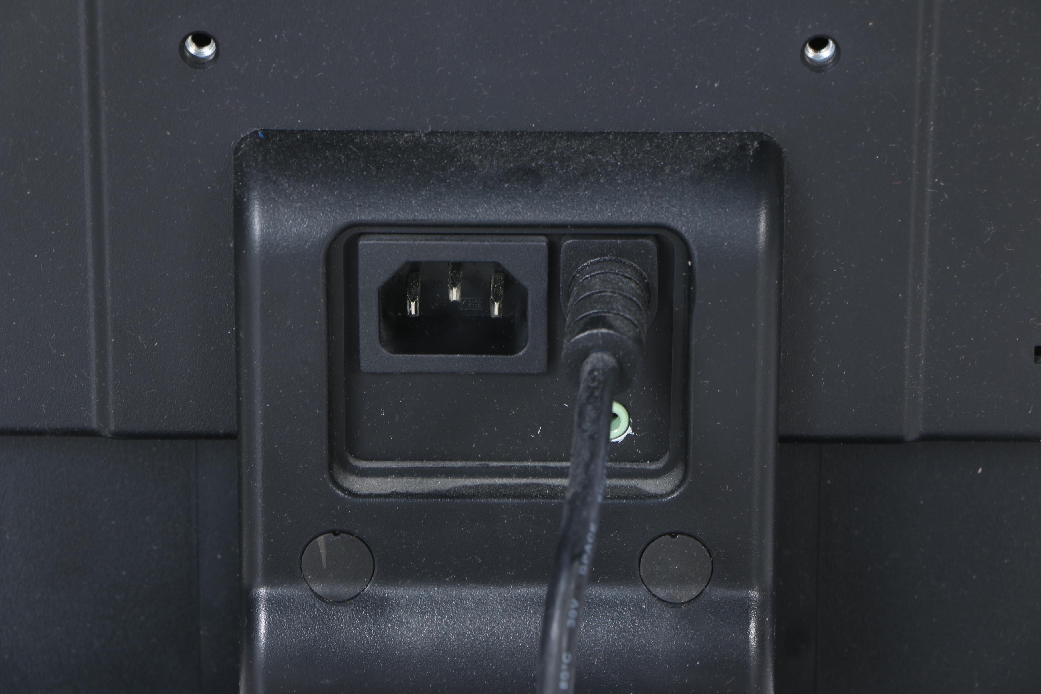 HumanWare Electronic Magnifier with Compaq "FP 7317" Monitor